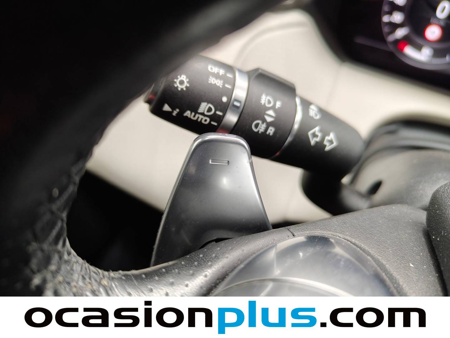 Foto Land Rover Range Rover Velar Land Rover Range Rover Velar P250 R-Dynamic S 4WD Auto (250 CV)