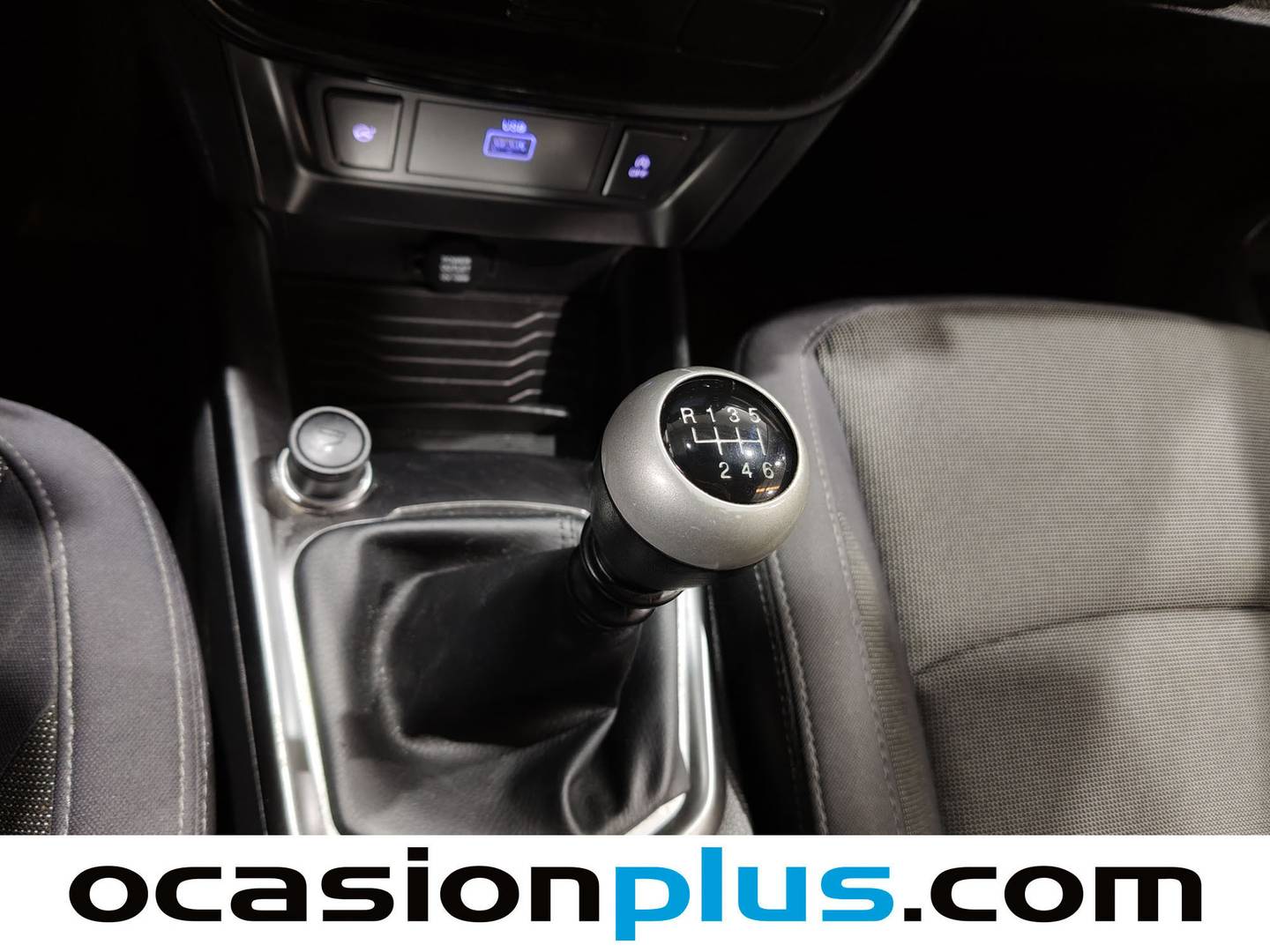 Foto SsangYong Tivoli Ssangyong Tivoli G12T Urban Plus (128 CV)