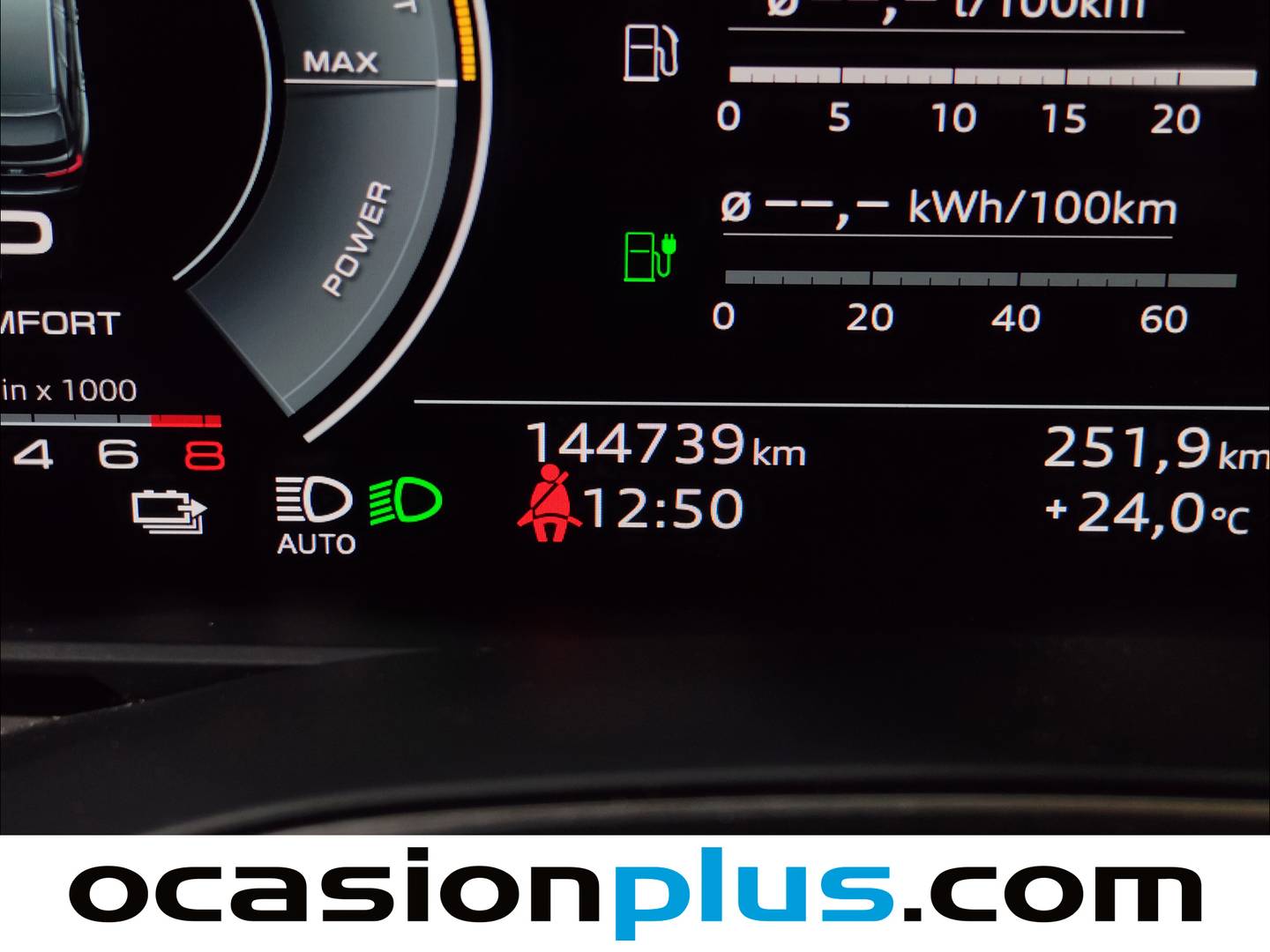 Foto Audi A6 Audi A6 Avant TFSIe Sport 50 TFSIe quattro-ultra (299 CV)