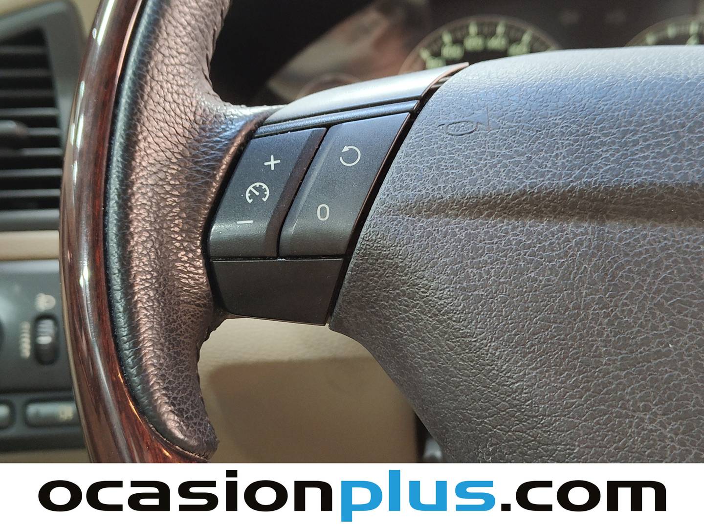 Equipamiento del Volvo S60 Volvo S60 S60 2.4 Momentum (170 CV)