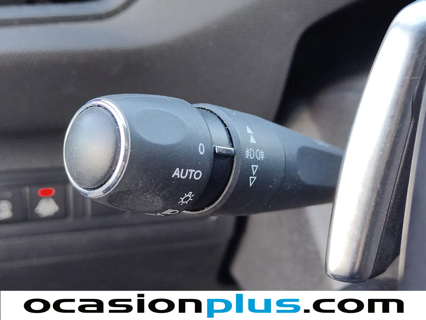 Foto Peugeot 308 Peugeot 308 PureTech 130 S&S Allure Pack EAT8 (130 CV)