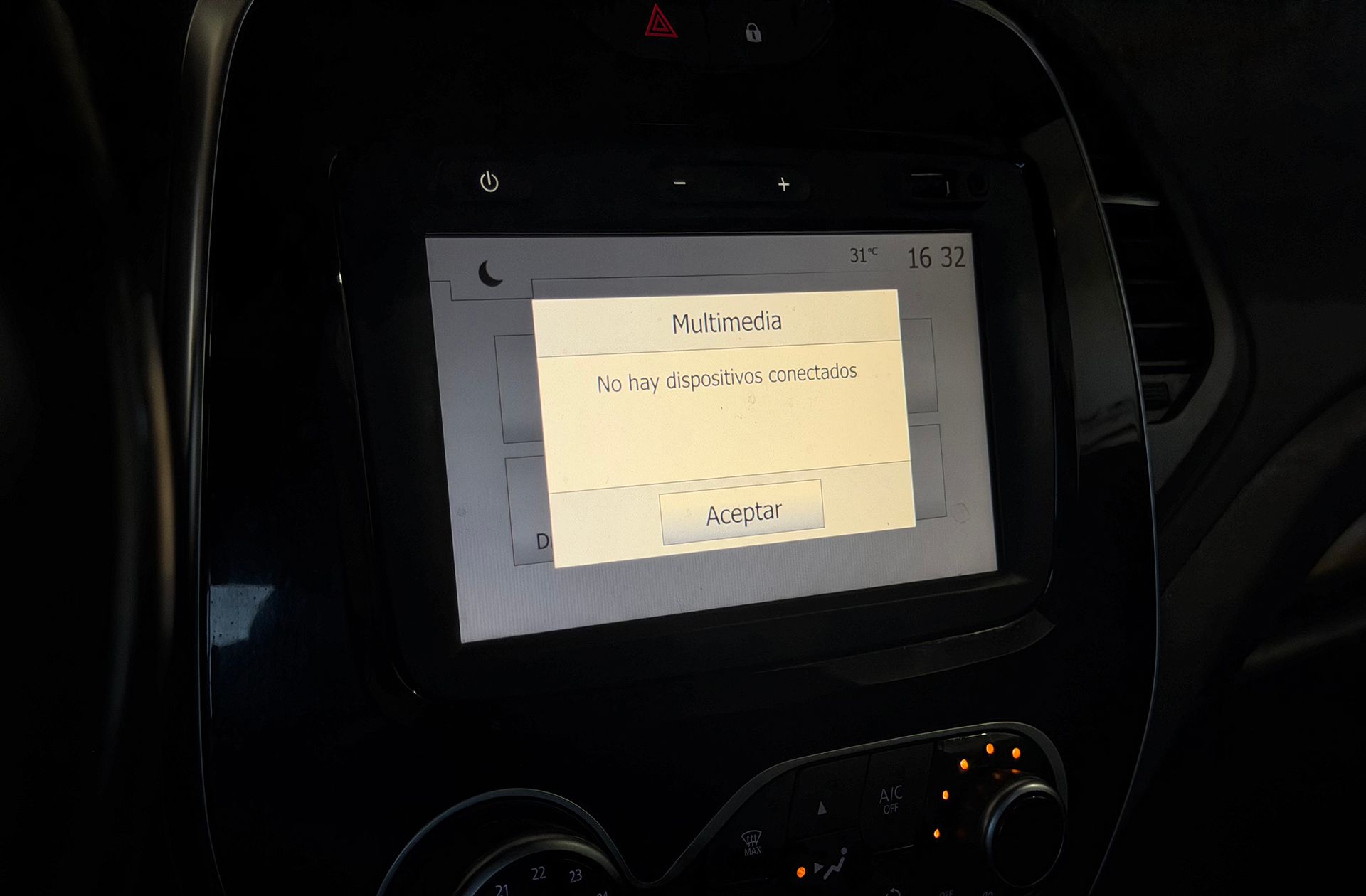 Renault Captur Zen TCe GPF EDC - foto 32