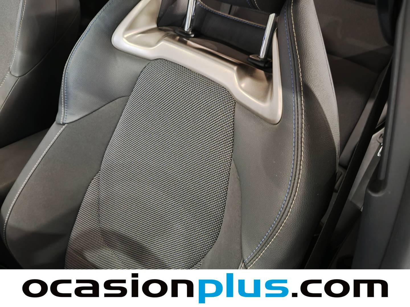 Paquetes del Toyota C-HR Toyota C-HR 1.8 140H Spirit (140 CV)