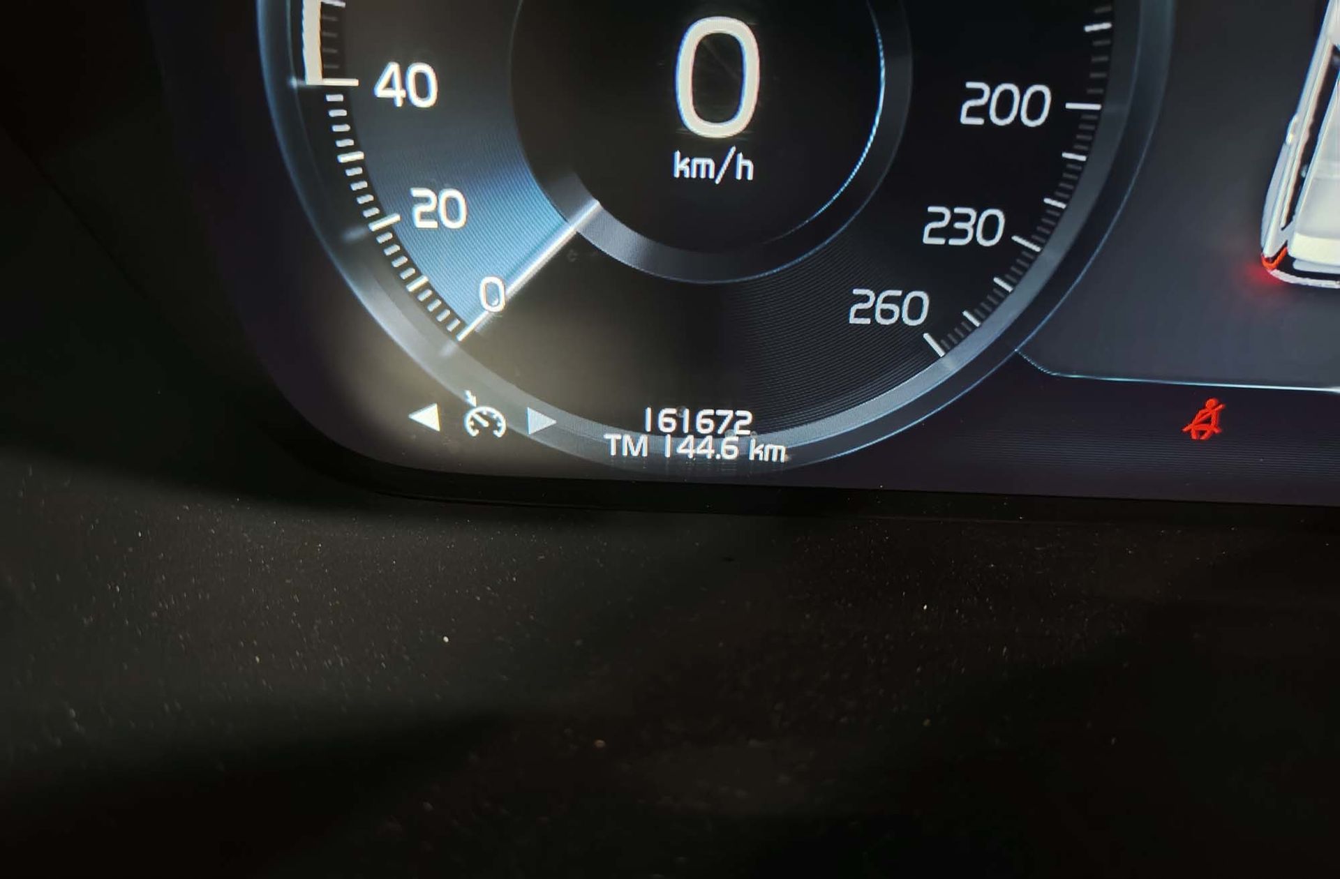 Volvo V60 D4 AWD - foto 12