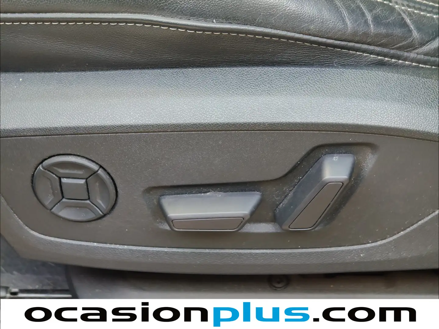 Foto Audi Q3 Sportback Audi Q3 Sportback Sportback Black line 40 TDI quattro (200 CV) S tronic