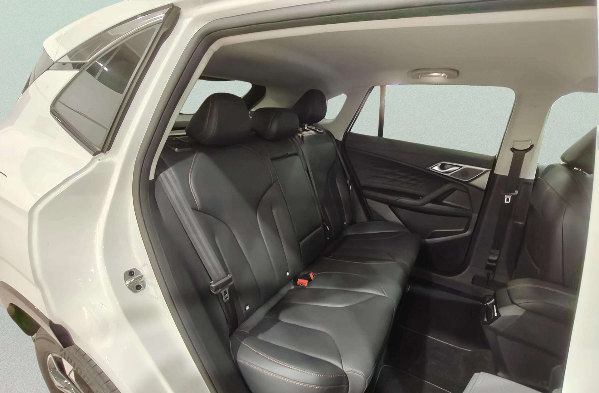 MG HS 1.5 T-GDi Luxury DCT - foto 20