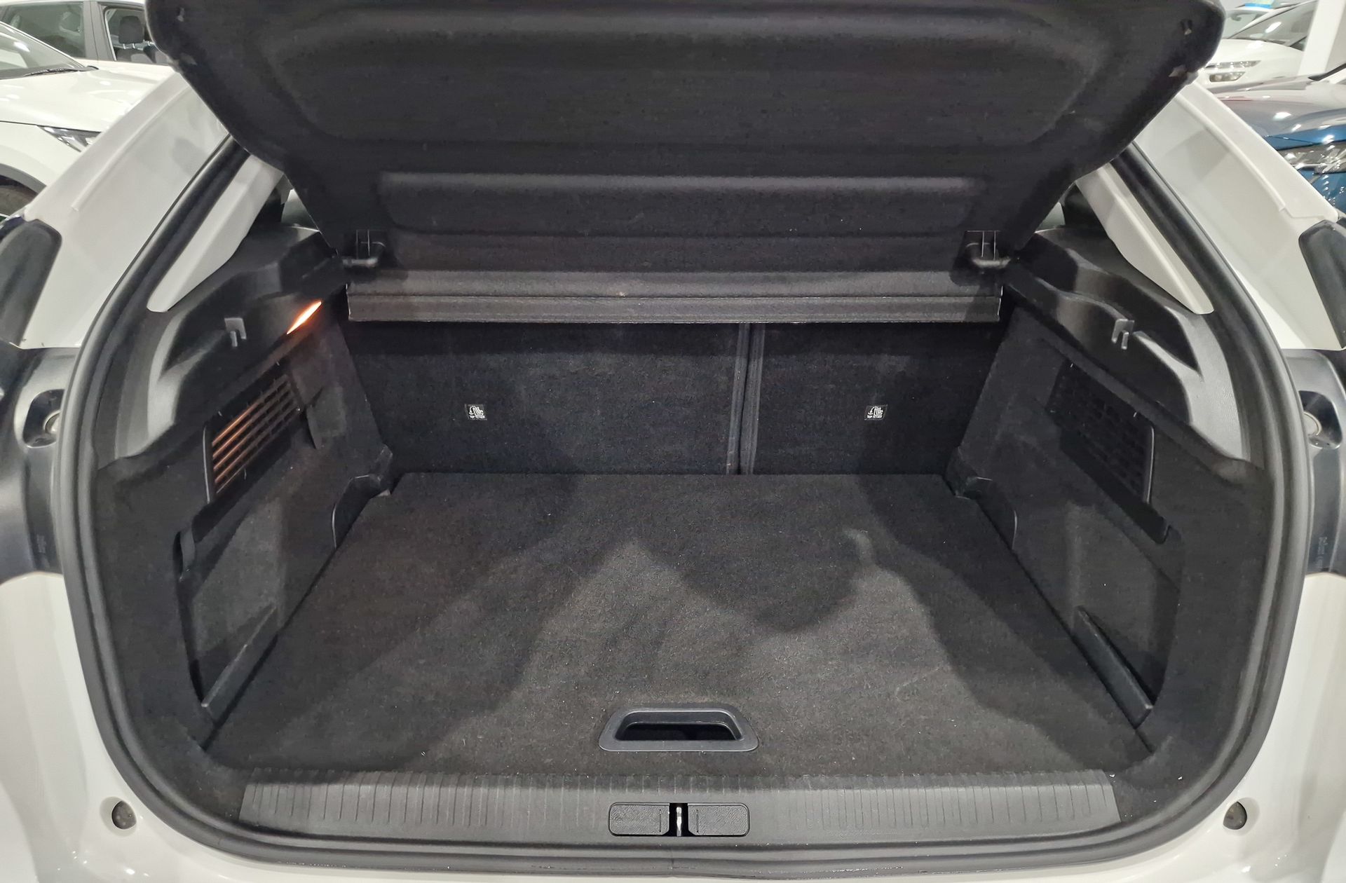 Citroën C4 BlueHDi 130 Feel Pack EAT8 - foto 21