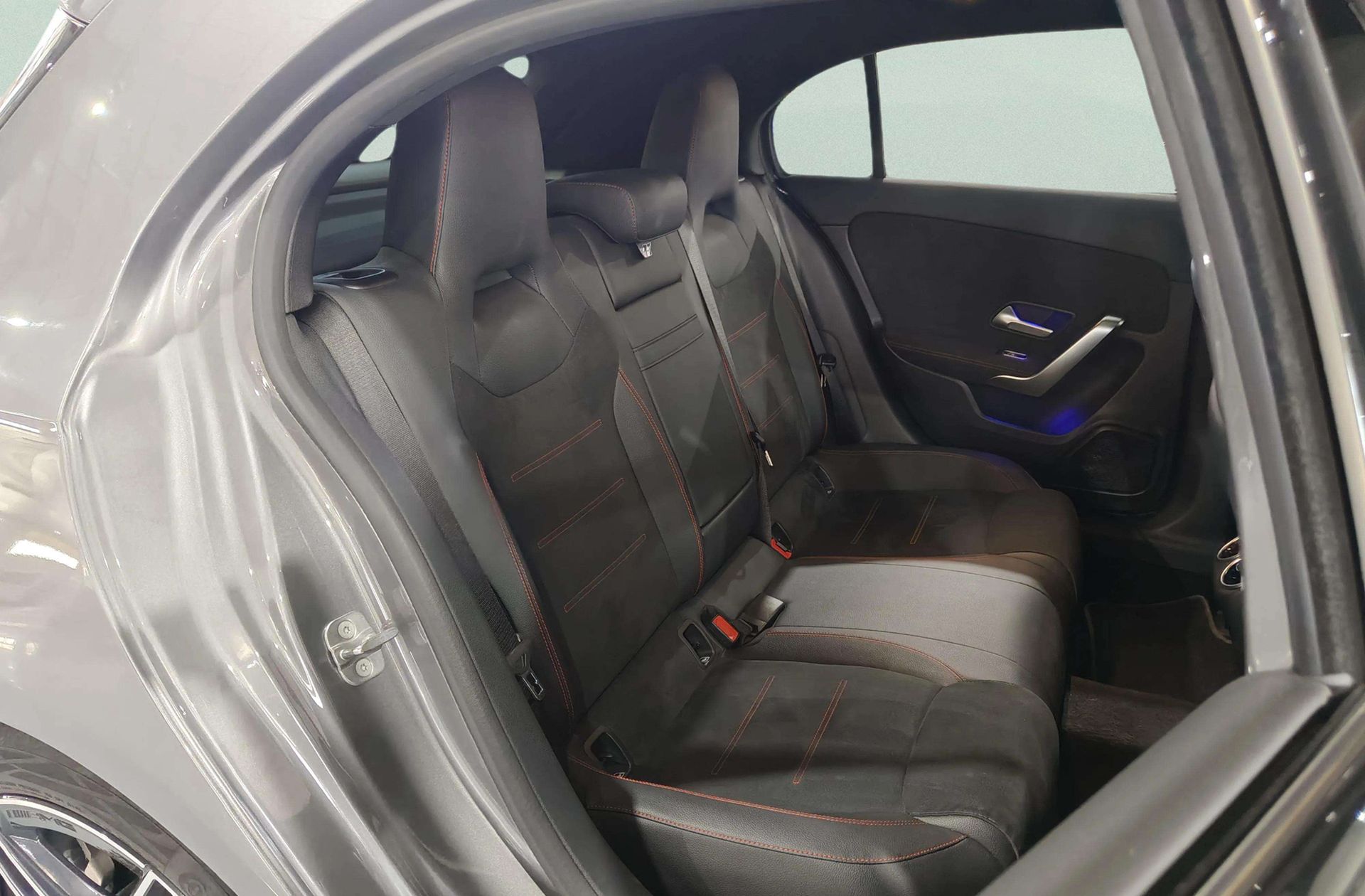 Mercedes-Benz Clase A 200 d Pack AMG - foto 21