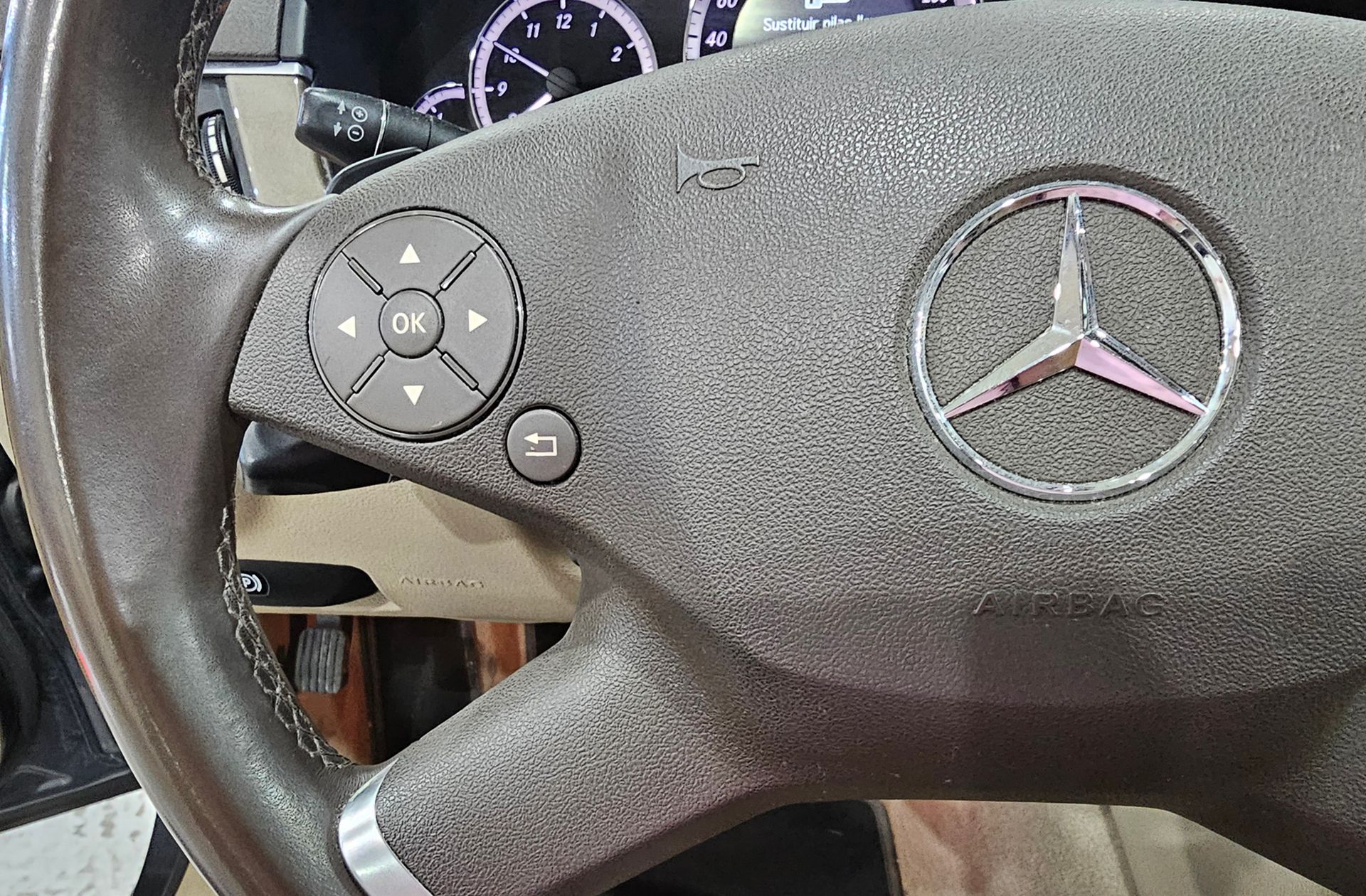 Mercedes-Benz Clase E 350 CGI Blue Efficiency - foto 36