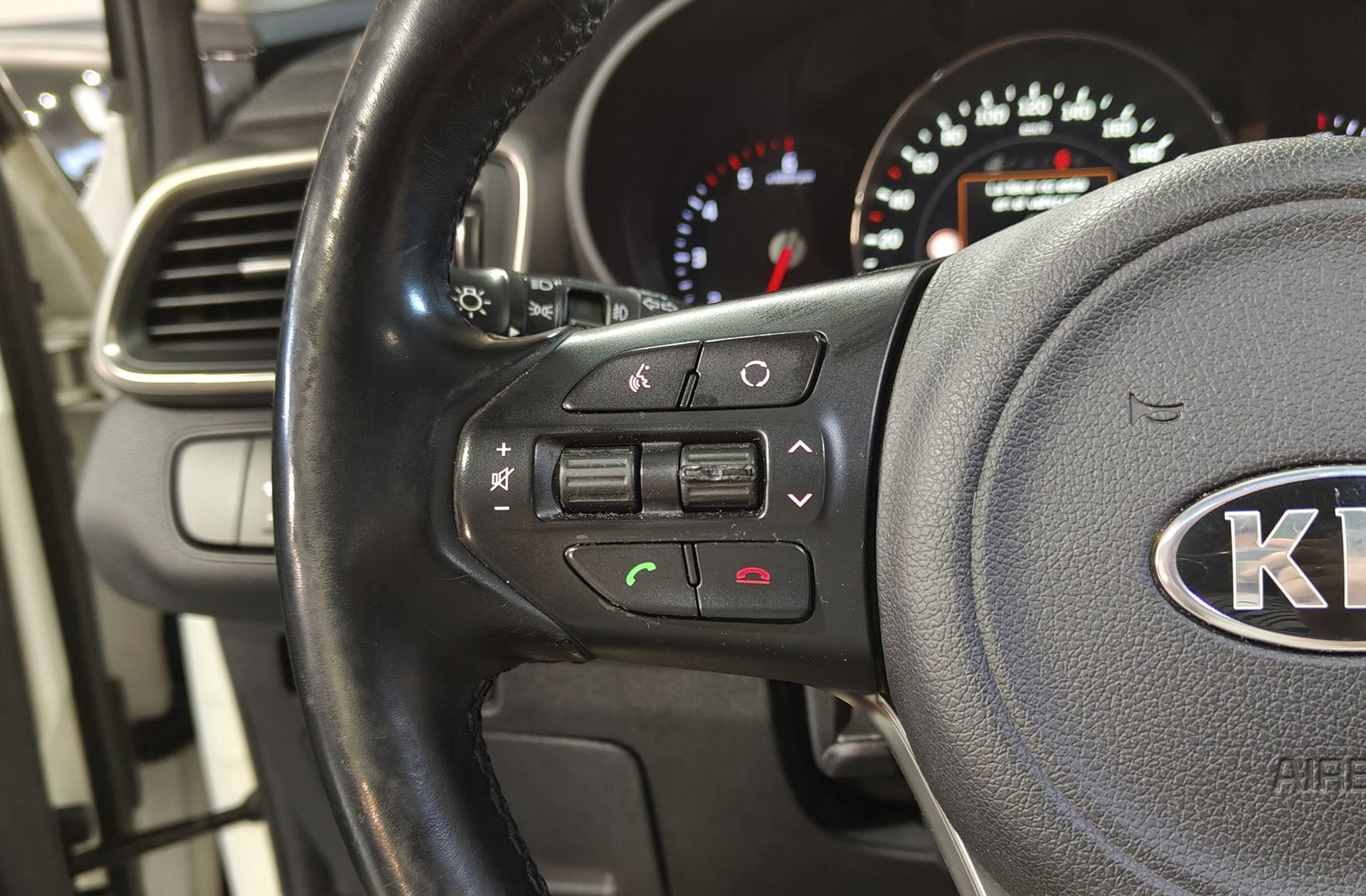 Kia Sorento 2.2 CRDi x-Tech 4x4 7 plazas - foto 34