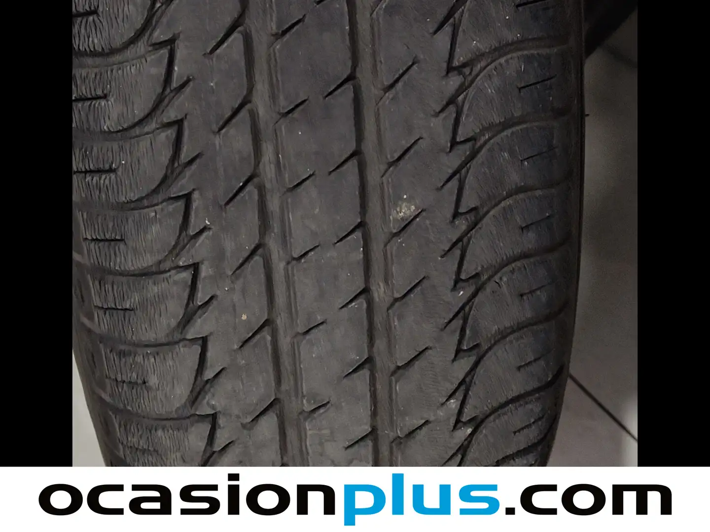 Foto Volkswagen Polo Volkswagen Polo Edition 1.0  (75 CV)