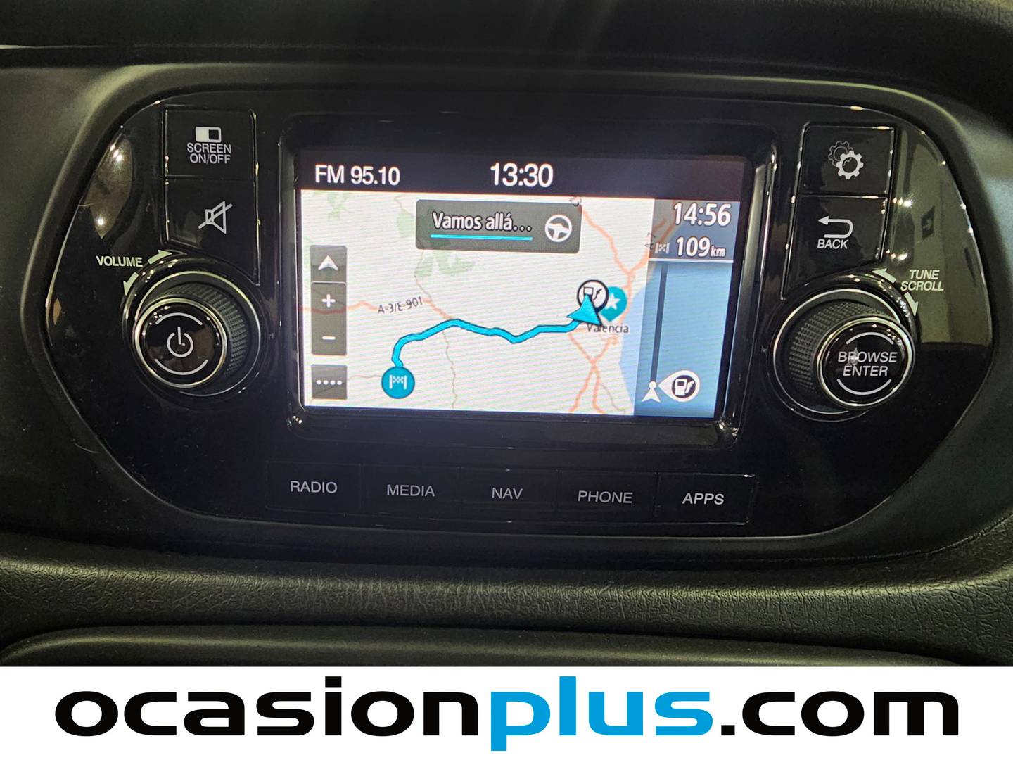 Extras y acabados del Fiat Tipo Fiat Tipo Sedan 1.4 Easy (95 CV)