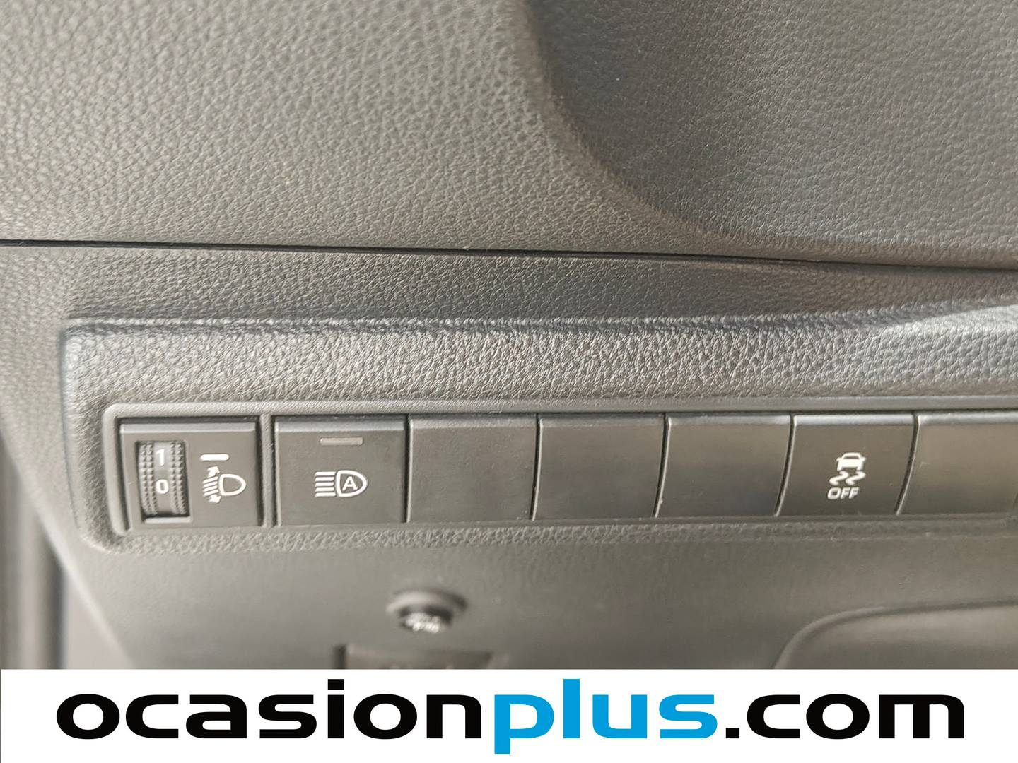 Toyota Corolla Toyota Corolla 1.8 125 Híbrido Active Tech E-CVT (122 CV) de ocasión