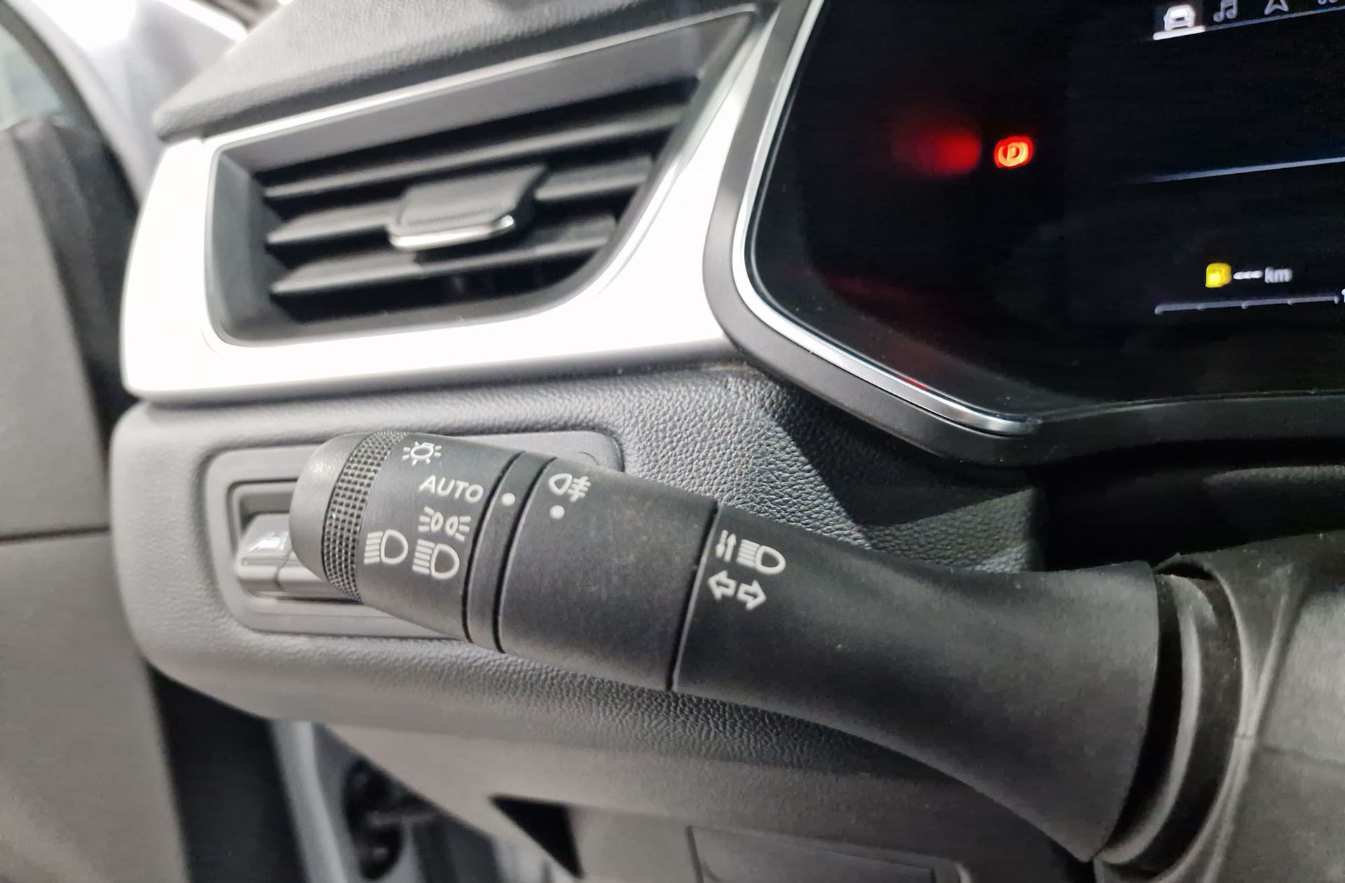 Renault Captur Techno TCe - foto 25