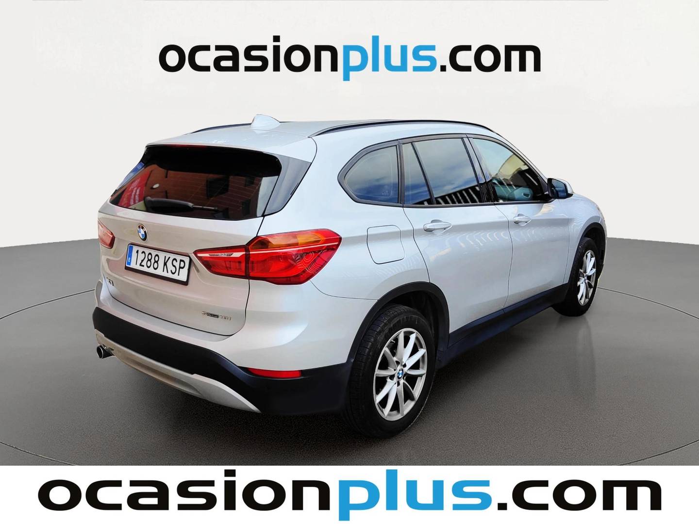 Foto trasera BMW X1 BMW X1 sDrive18i (140 CV) derecha