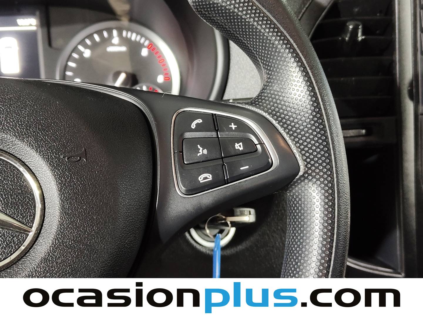 Foto Mercedes Vito Mercedes-Benz Vito Furgon 114 CDI Pro larga AT (136 CV)