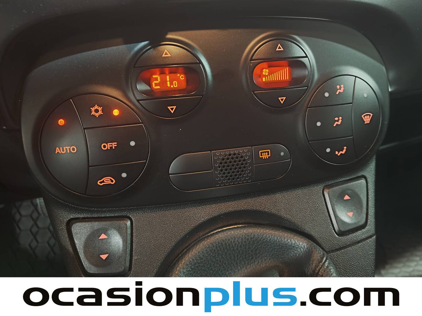 Extras y acabados del Fiat 500 Fiat 500 1.2 BLACKJACK (69 CV)