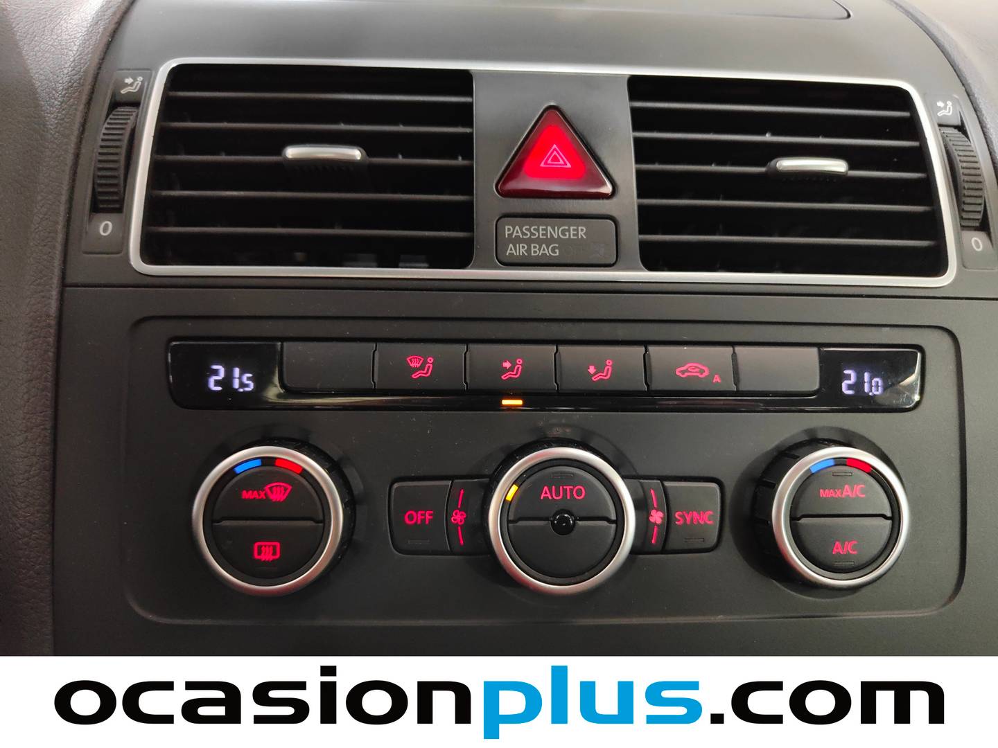 Foto Volkswagen Touran Volkswagen Touran Advance 1.6 TDI BMT (105 CV) DSG 7 PLAZAS