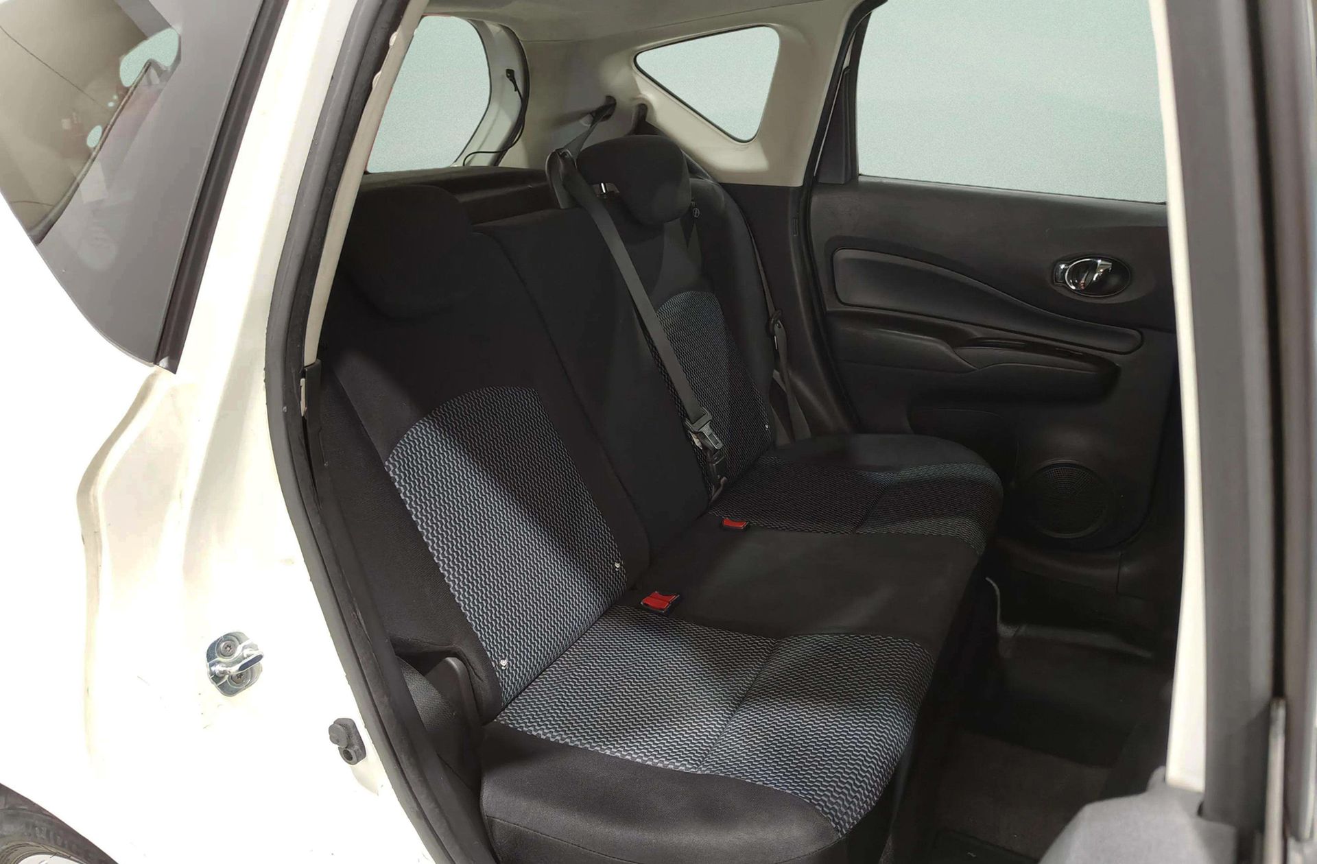 Nissan Note 1.2G DIG-S Tekna Sport Xtronic - foto 15