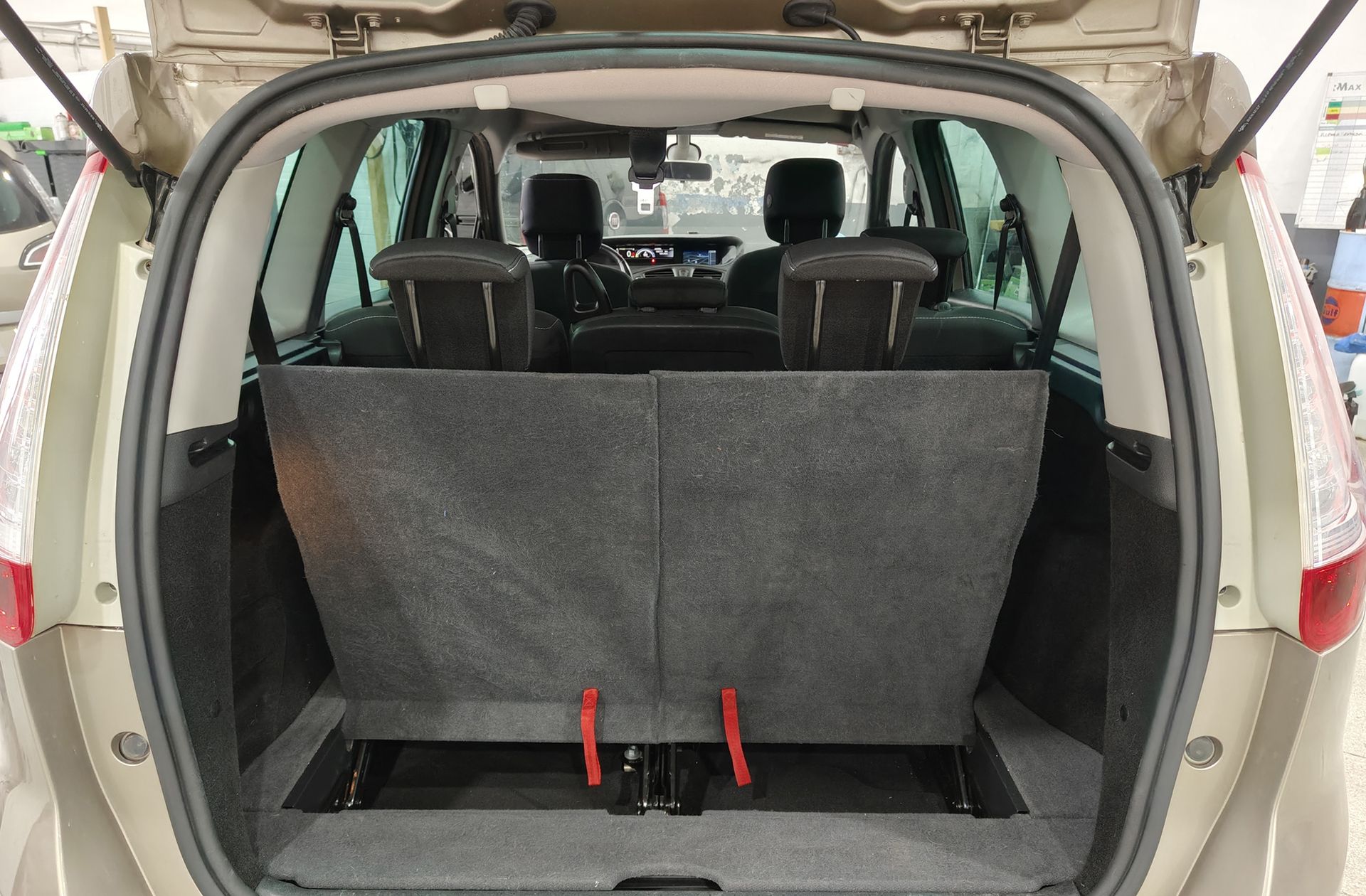 Renault Grand Scénic Limited Energy dCi 7 plazas - foto 14
