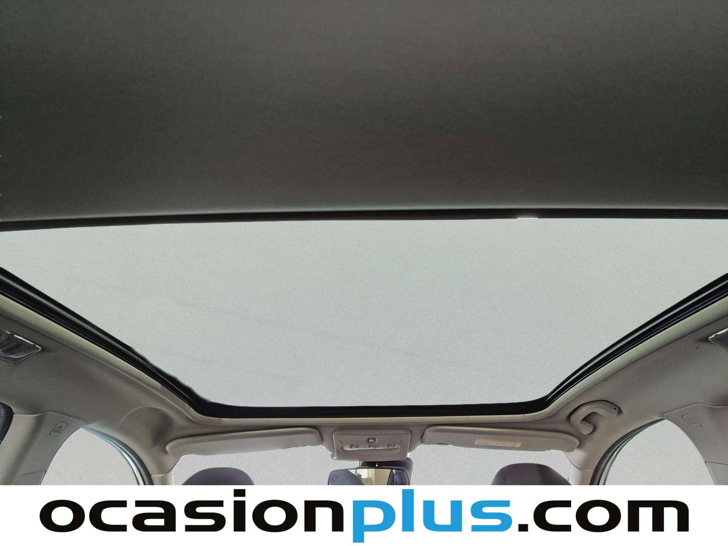 Extras y acabados del Nissan QASHQAI Nissan Qashqai 1.6 dCi N-Tec 4x2 XTronic (130 CV)