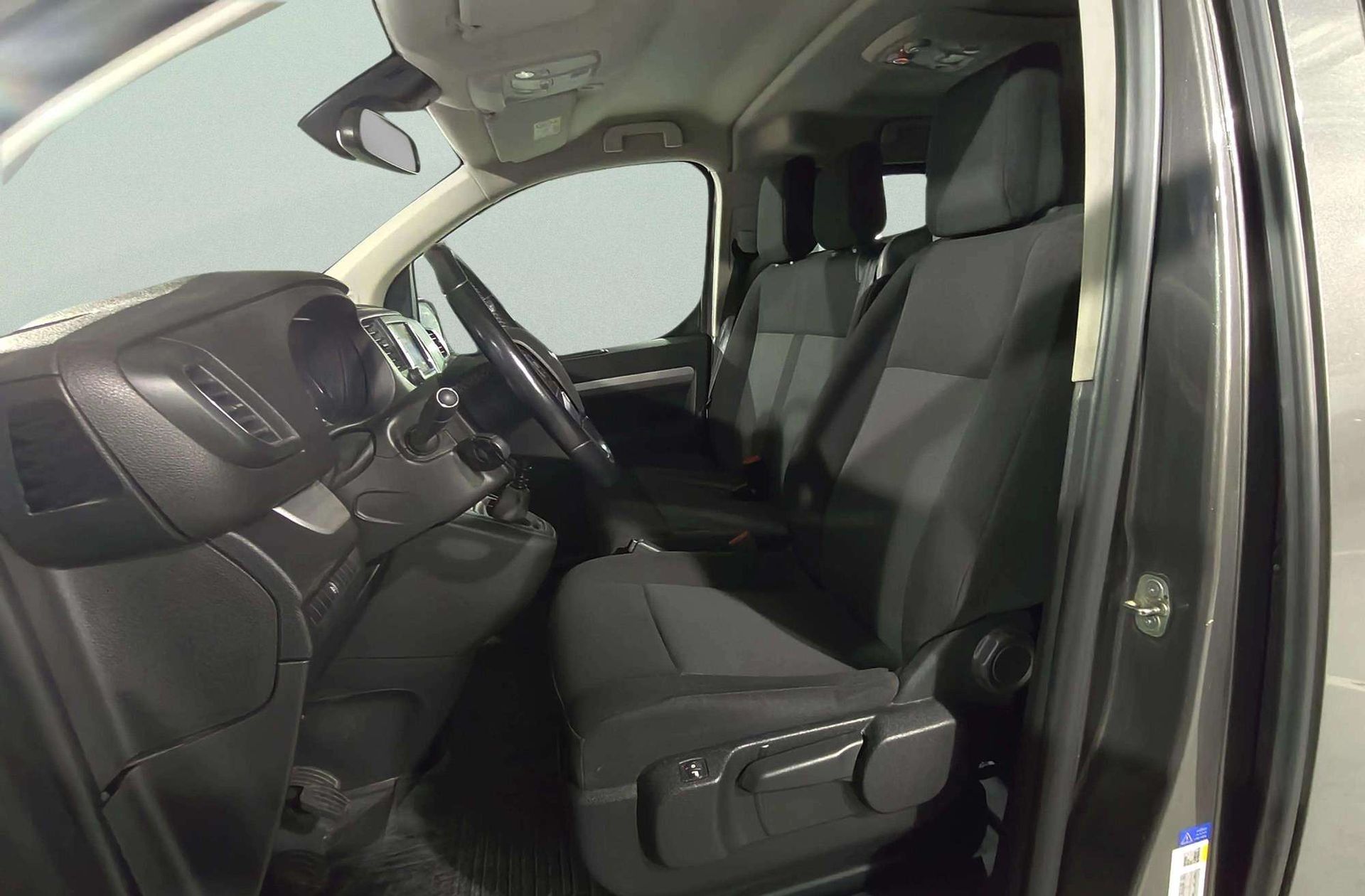 Toyota Proace Verso 1.5D Shuttle VX L2 9 plazas - foto 12
