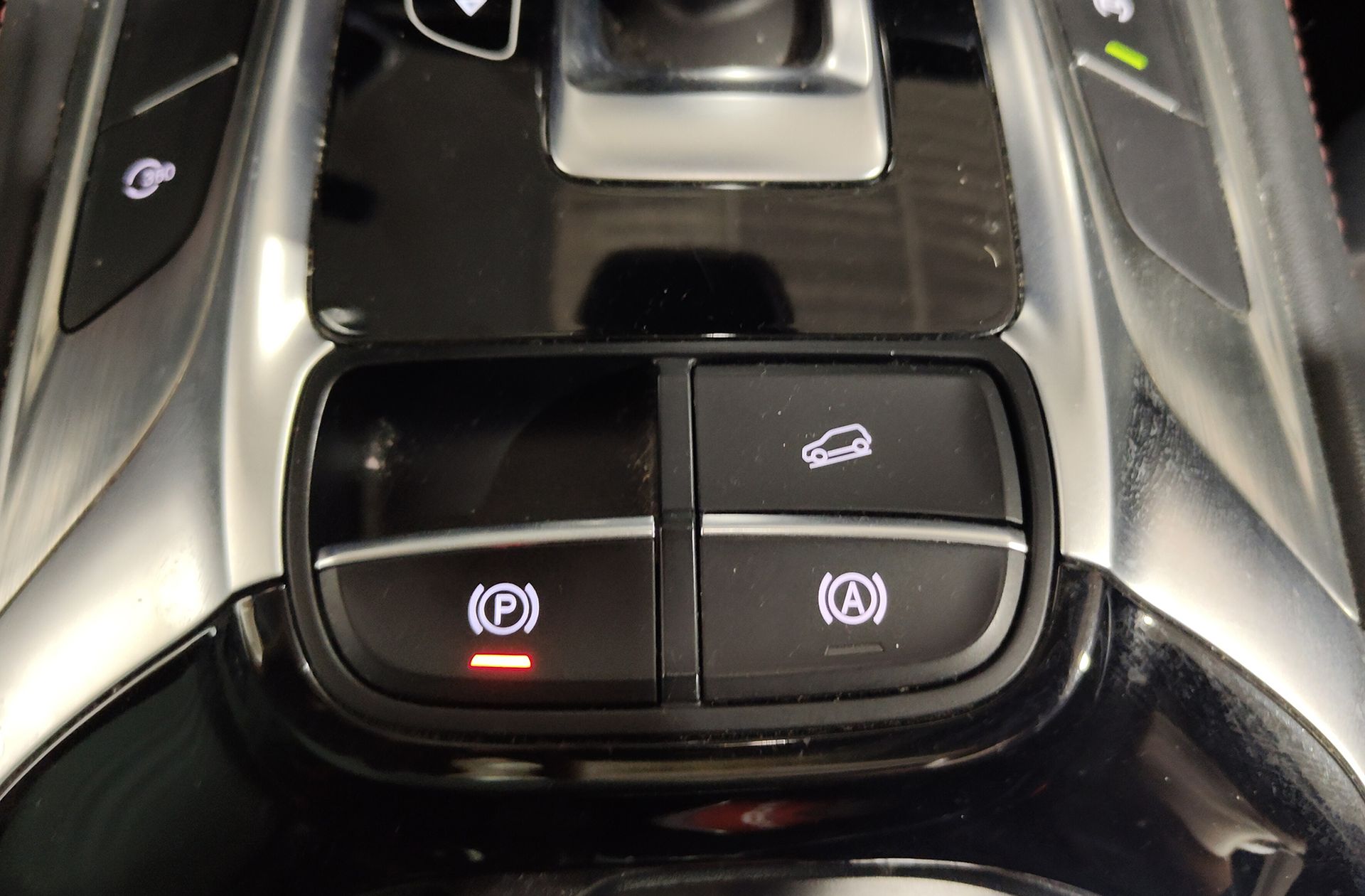 MG HS 1.5 Turbo GDI Luxury DCT - foto 33