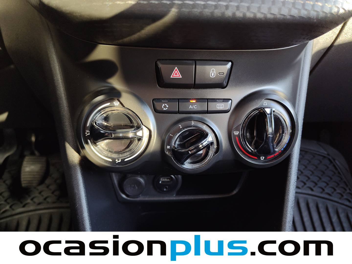 Peugeot 208 Peugeot 208 1.6 BlueHDi Style (75 CV) manual