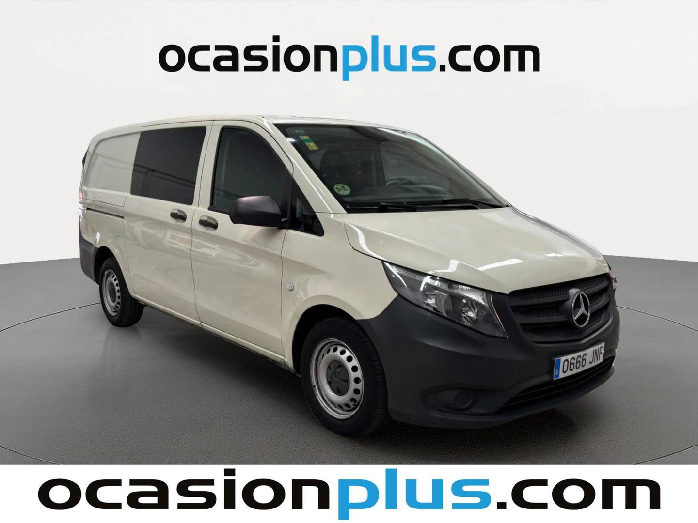 Foto delantera Mercedes Vito Mercedes Vito Mixto 111 CDI Larga (114 CV) derecha
