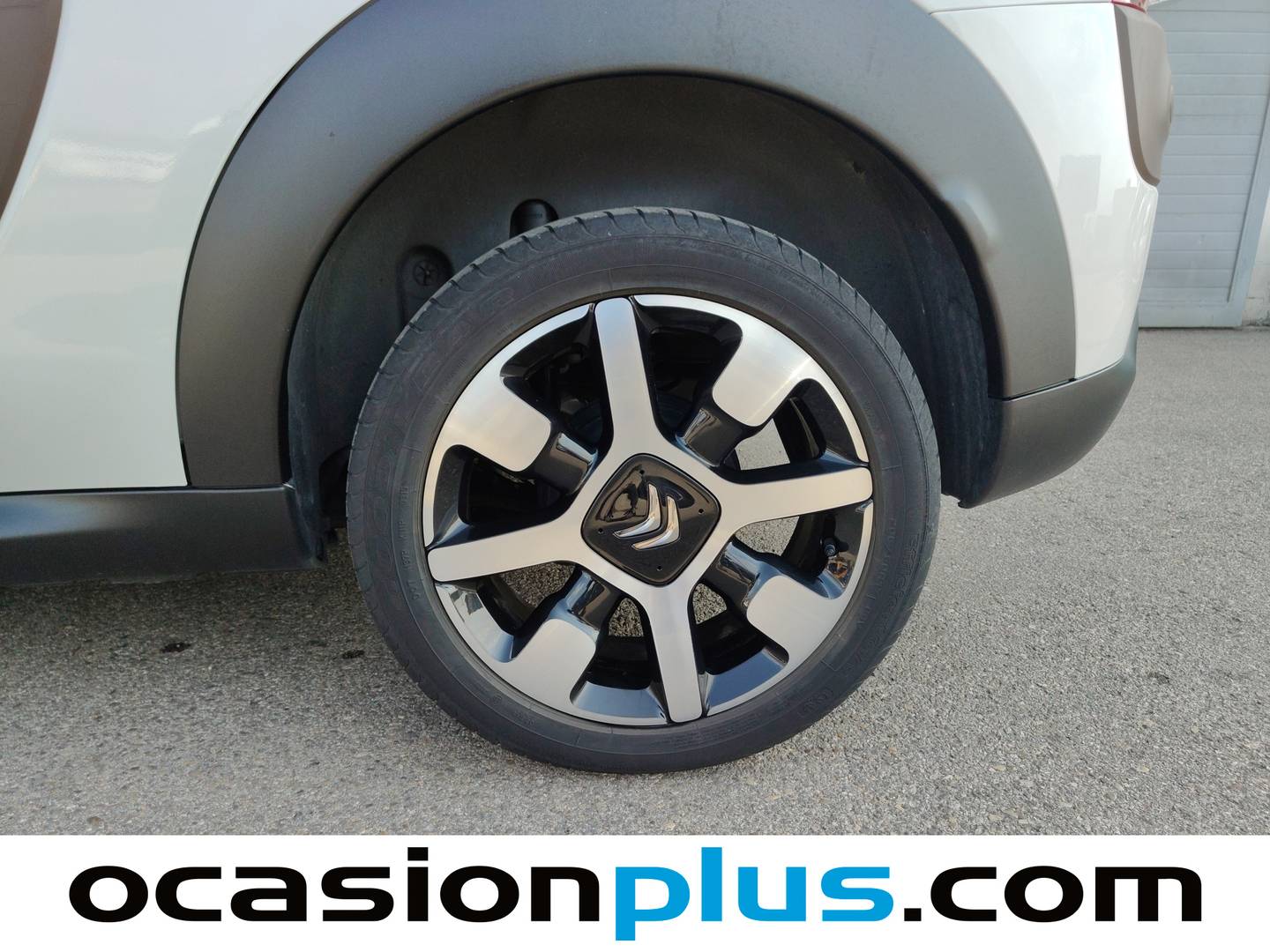 Citroën C4 Cactus Citroen C4 Cactus e-HDI 92 Shine ETG6 (92 CV) km 0