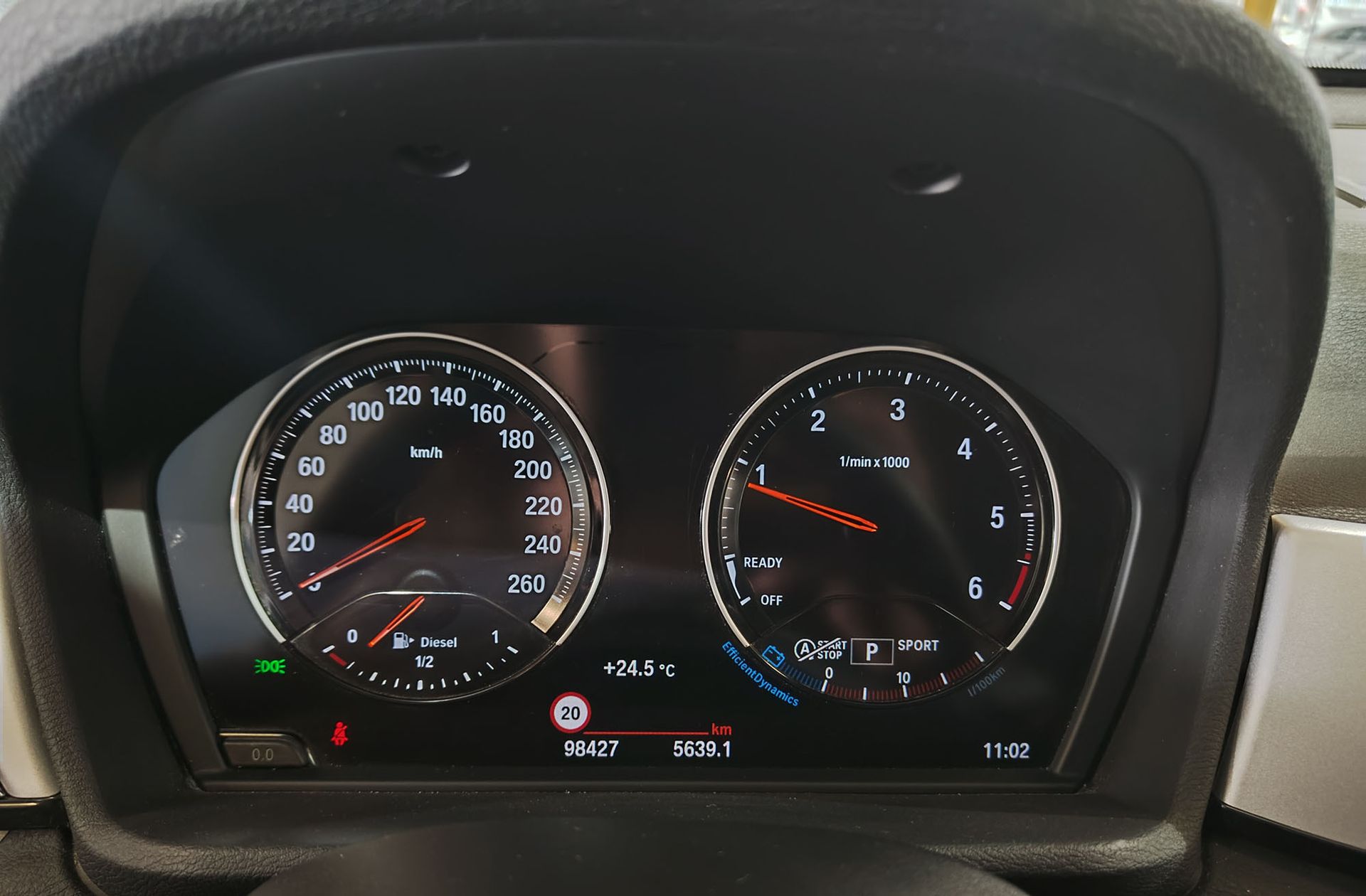 BMW X1 sDrive18d Business - foto 22