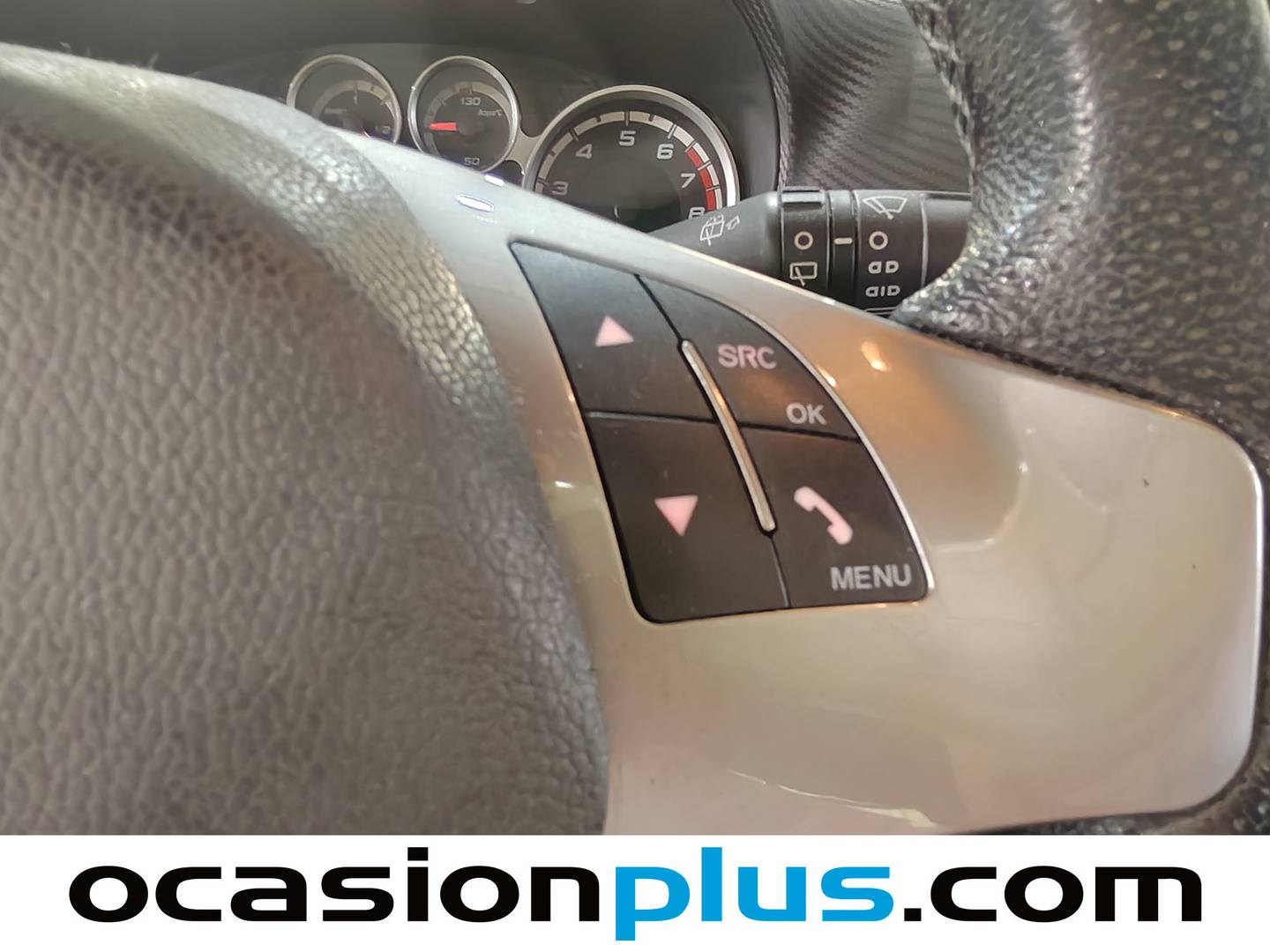 Acabados Alfa Romeo MiTo Alfa Romeo Mito 1.4 Multi-Air Distinctive (105 CV)