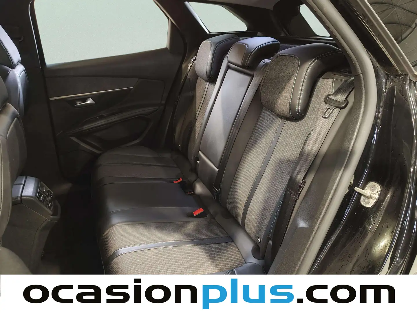 Foto Peugeot 3008 Peugeot 3008 PureTech 130 S&S Allure Pack (130 CV)