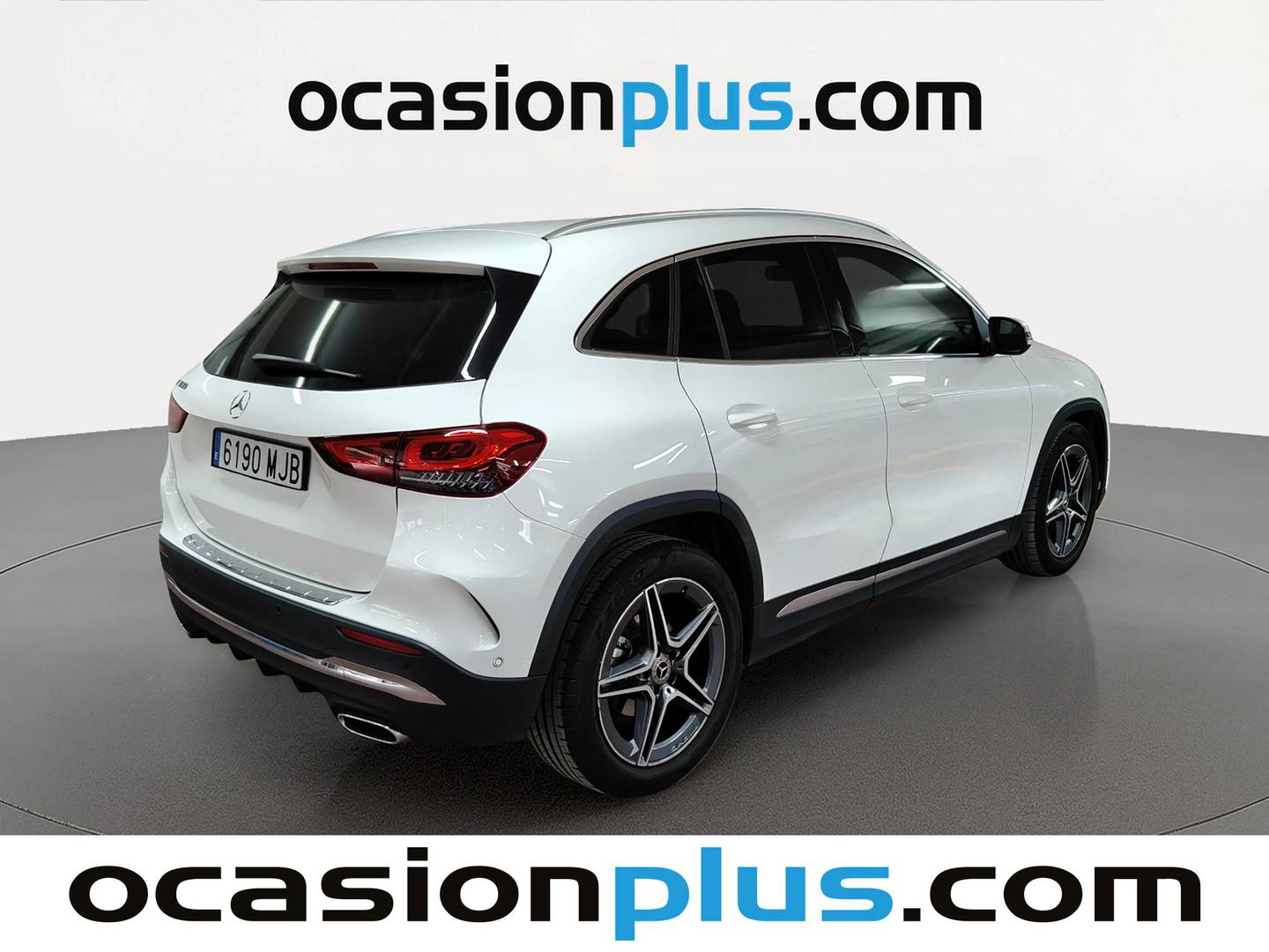 Foto trasera Mercedes GLA Mercedes GLA 180 (136 CV) Pack AMG derecha