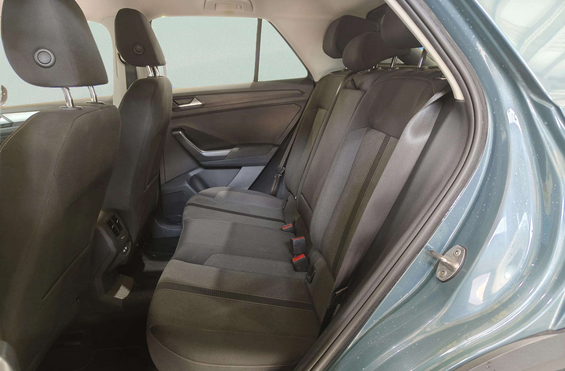 Volkswagen T-Roc Life 2.0 TDI - foto 11