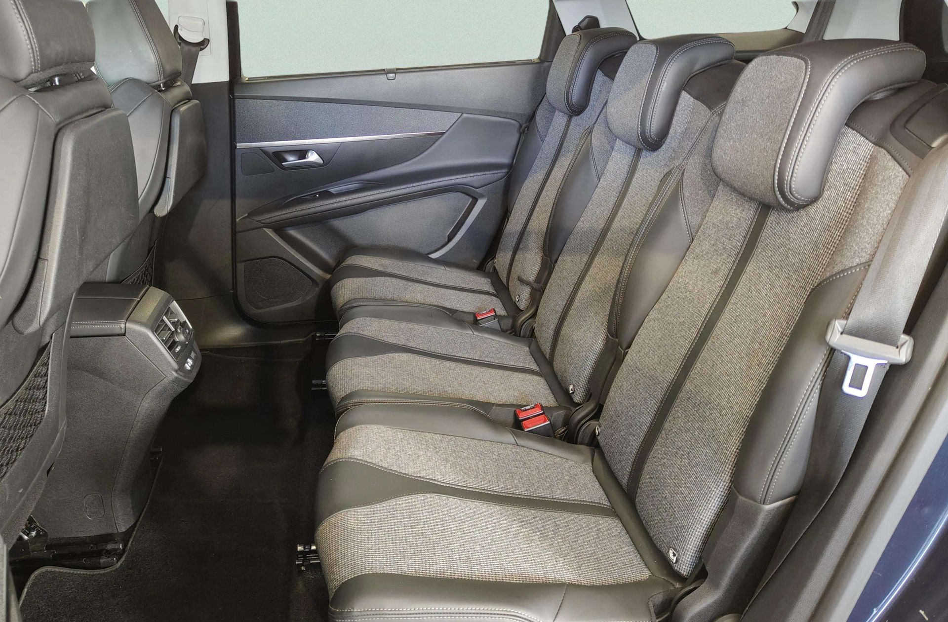 Peugeot 5008 BlueHDi 120 Allure 7 plazas - foto 13
