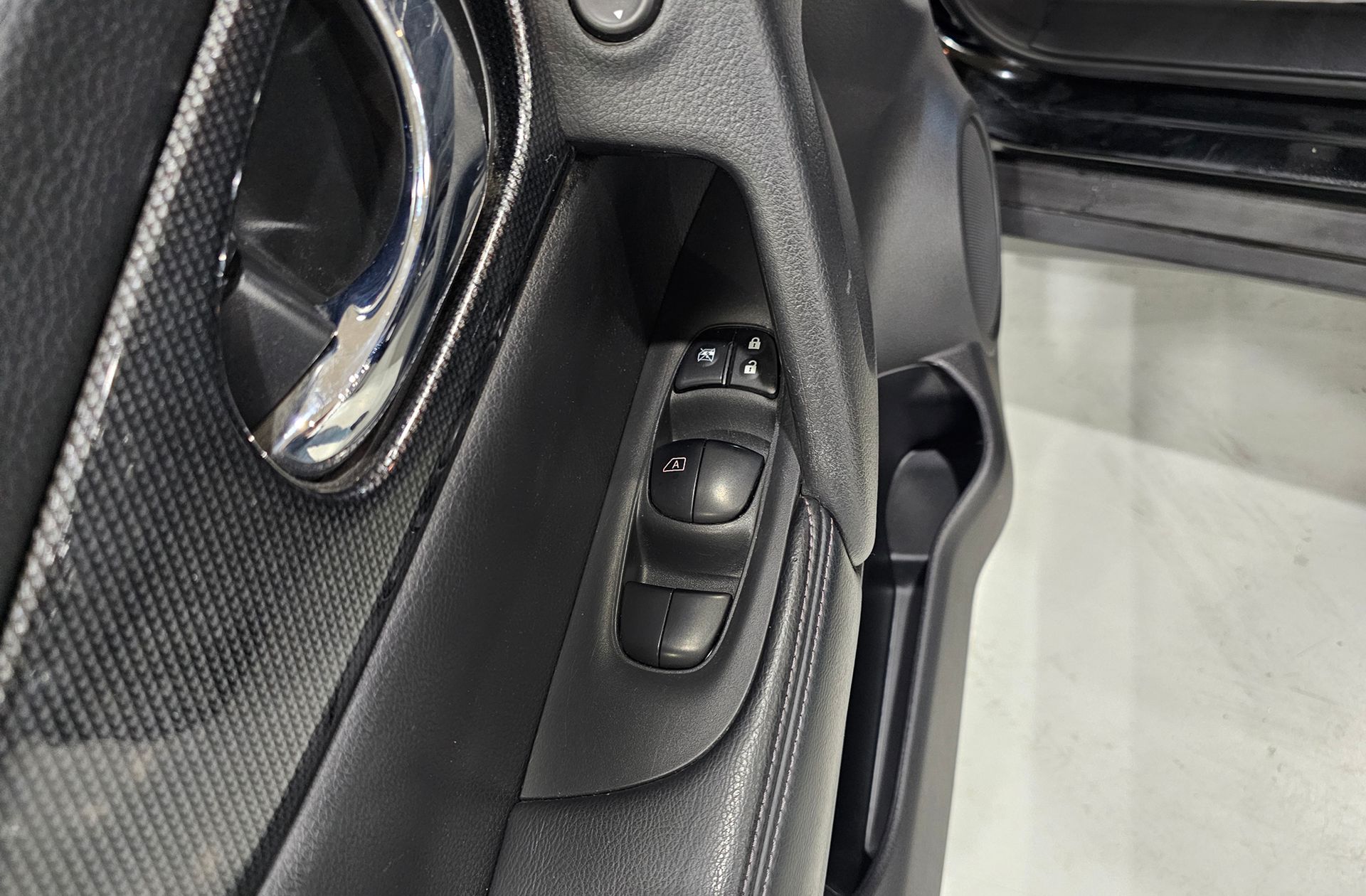 Nissan X-Trail 1.6 dCi Tekna 4x2 - foto 34