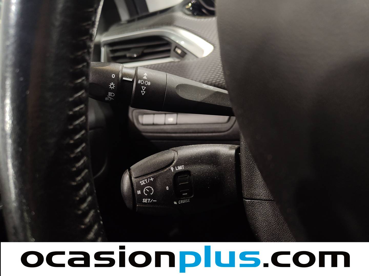Equipamiento del Peugeot 208 Peugeot 208 PureTech 82 Style (82 CV)