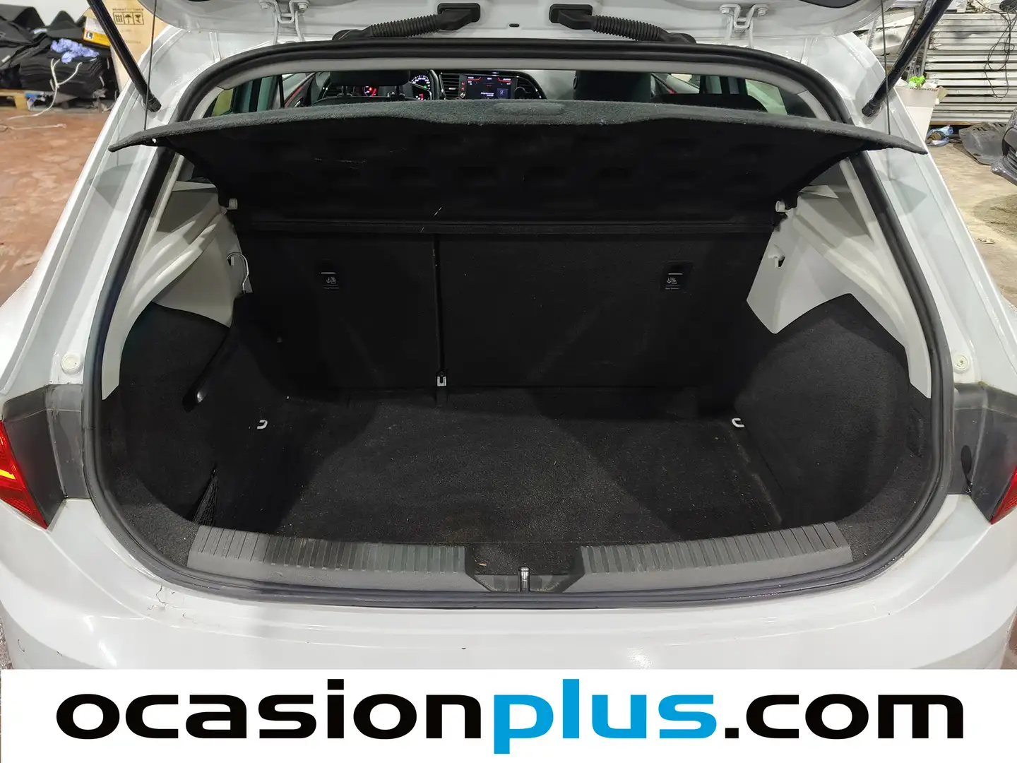 Foto Seat León SEAT León 1.4 TSI S&S ACT FR Plus DSG7 (150 CV)