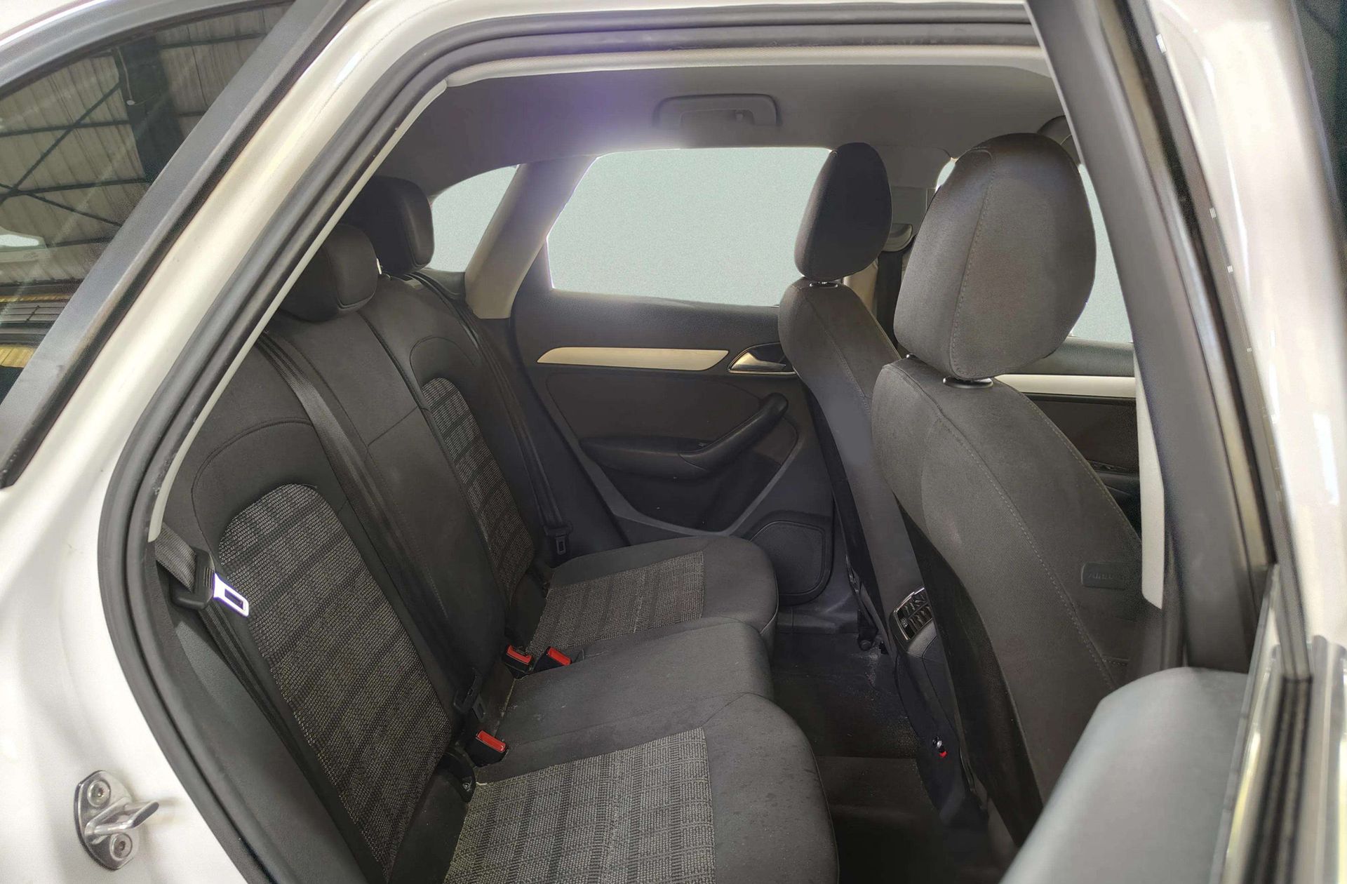 Audi Q3 sport edition 2.0 TDI - foto 16