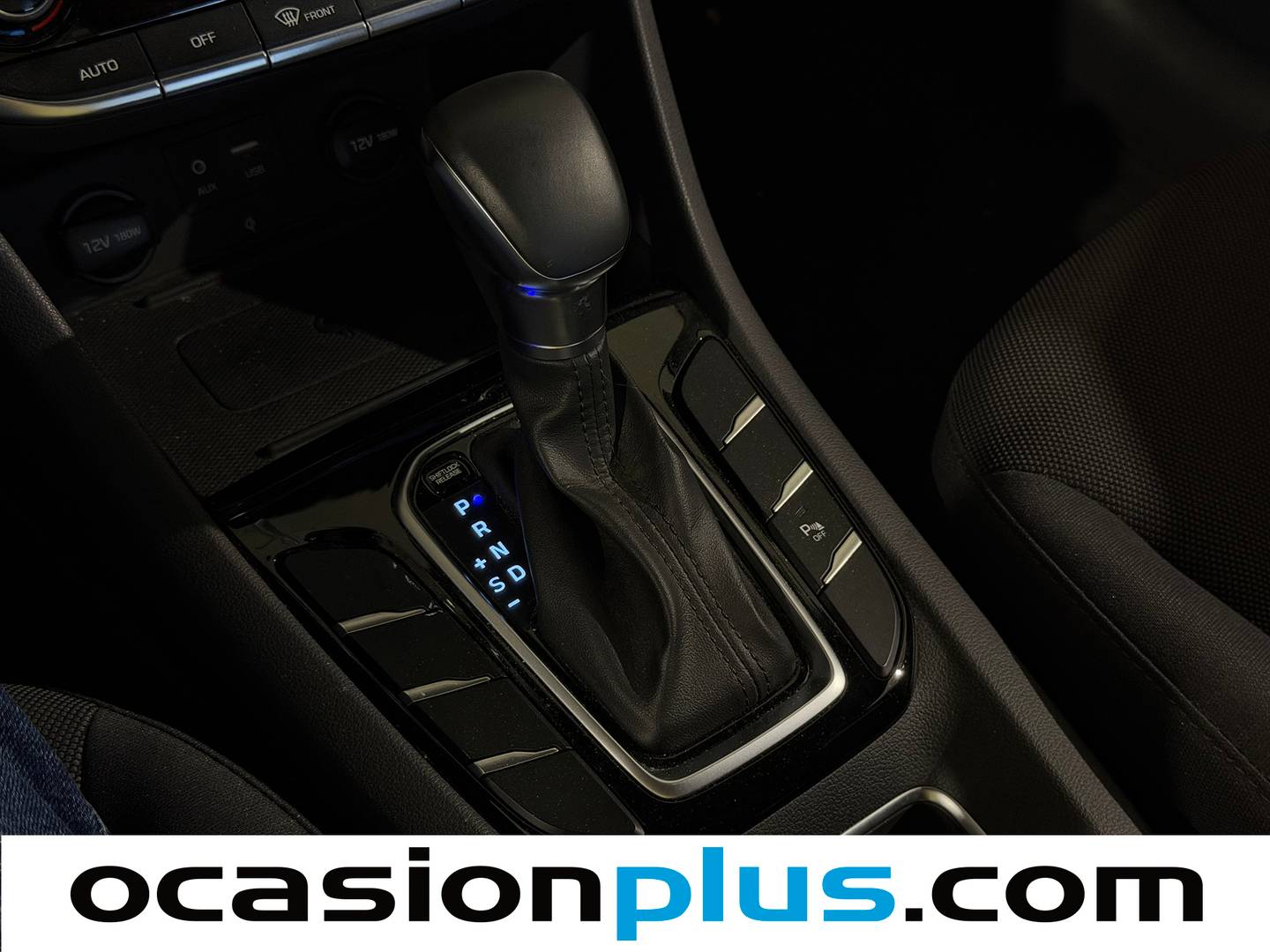 Hyundai IONIQ Hyundai Ioniq 1.6 GDI HEV Tecno DT (141 CV) de segunda mano