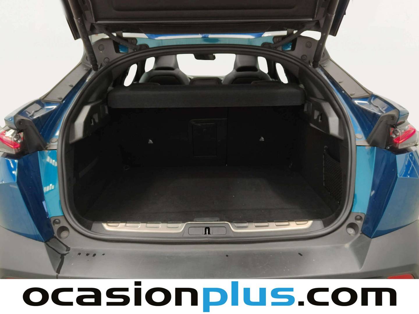 Fotos maletero Peugeot 408 Peugeot 408 PHEV 225 GT e-EAT8 (225 CV)