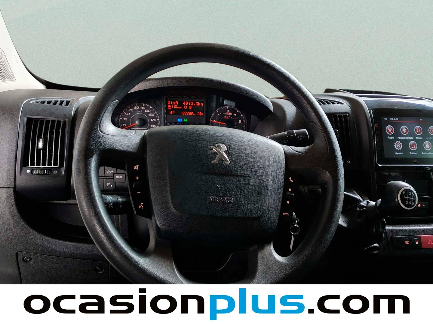 Equipamiento del Peugeot Boxer Peugeot Boxer Furgon BlueHDi 140 S&S 335 L3H2  (140 CV)