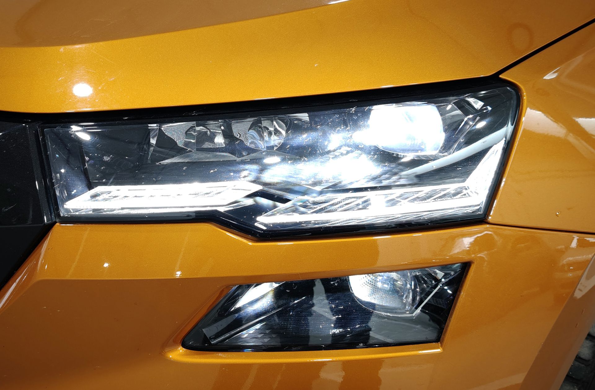 Škoda Karoq 2.0 TDI Sportline - foto 15