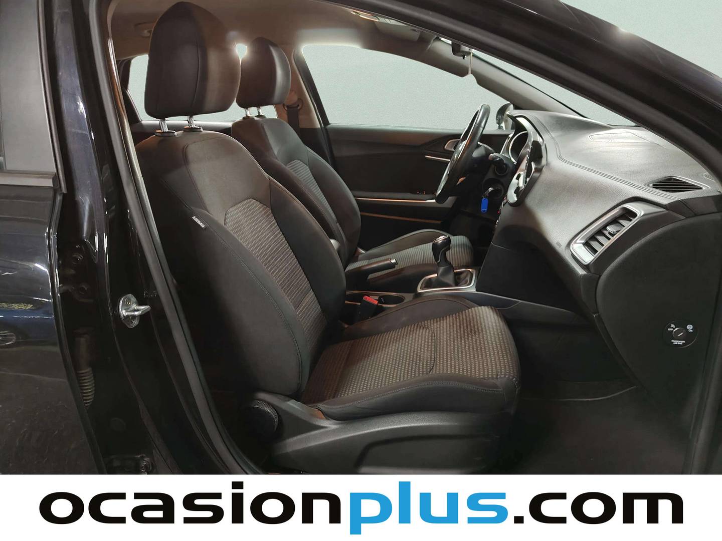KIA Ceed KIA Ceed 1.0 T-GDi Concept (120 CV) gasolina