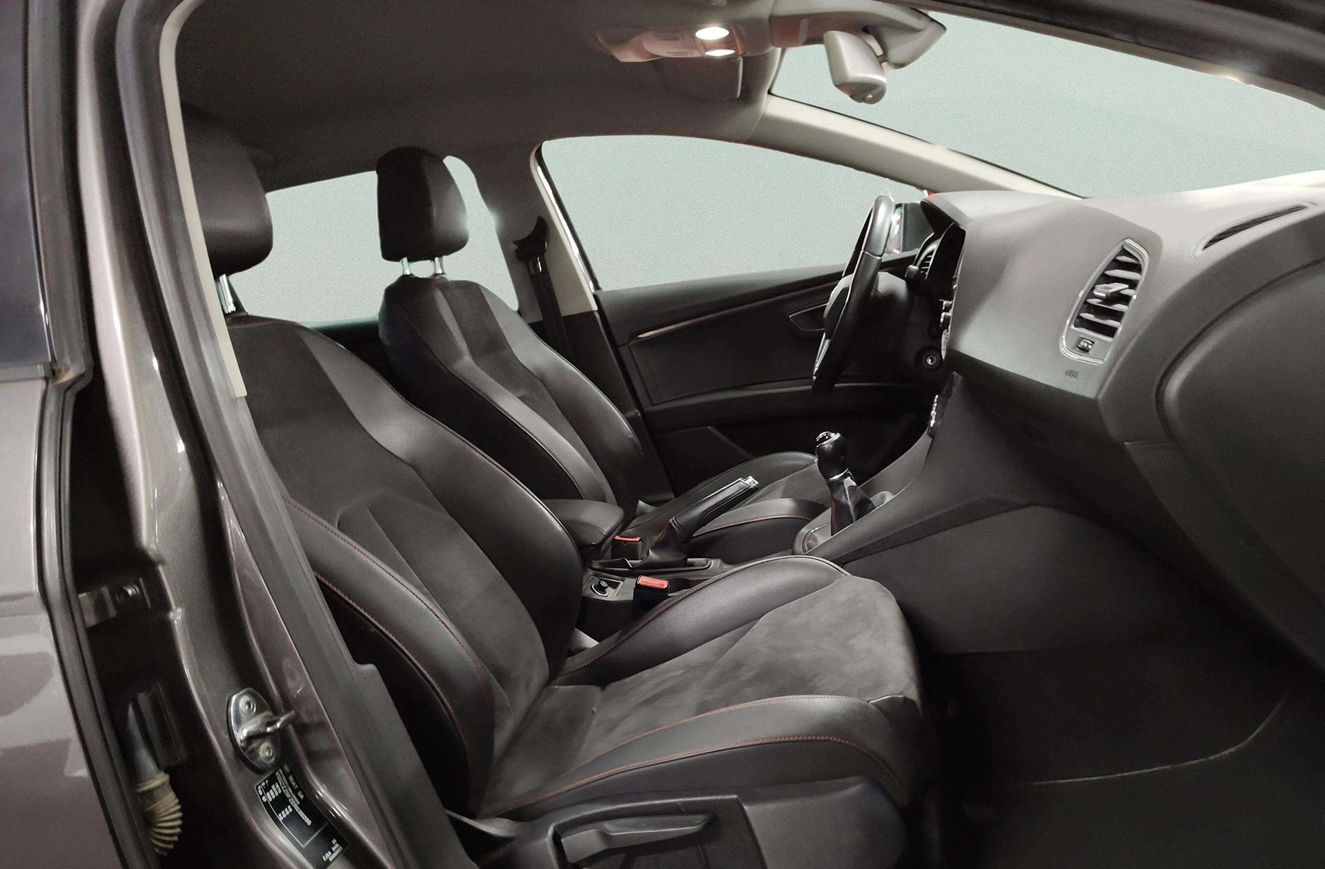 SEAT León ST 1.8 TSI FR - foto 20