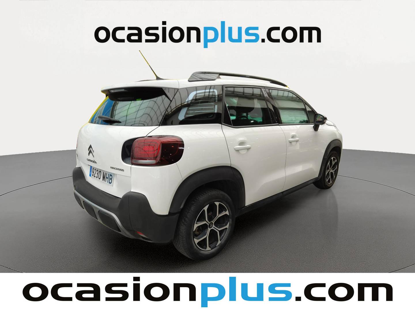 Foto trasera Citroën C3 Aircross Citroën C3 Aircross BlueHDi 110 S&S Shine (110 CV) izquierda