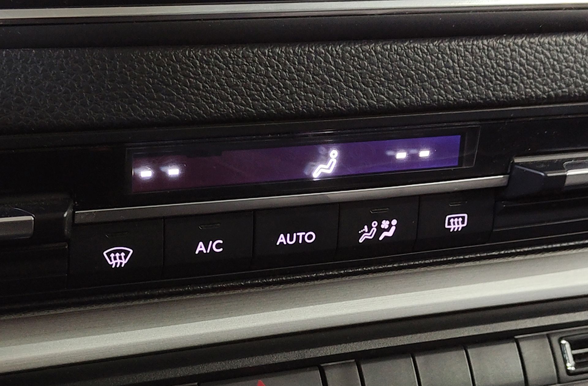 Peugeot Traveller BlueHDi 150 Allure Standard 9 plazas - foto 40