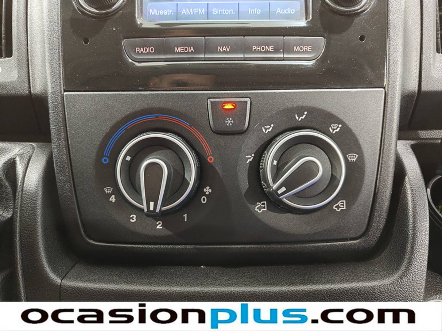 Foto Peugeot Boxer Peugeot Boxer Furgon BlueHDi 130 Pack 335 L3H2 (130 CV) Camperizada 4 Plazas