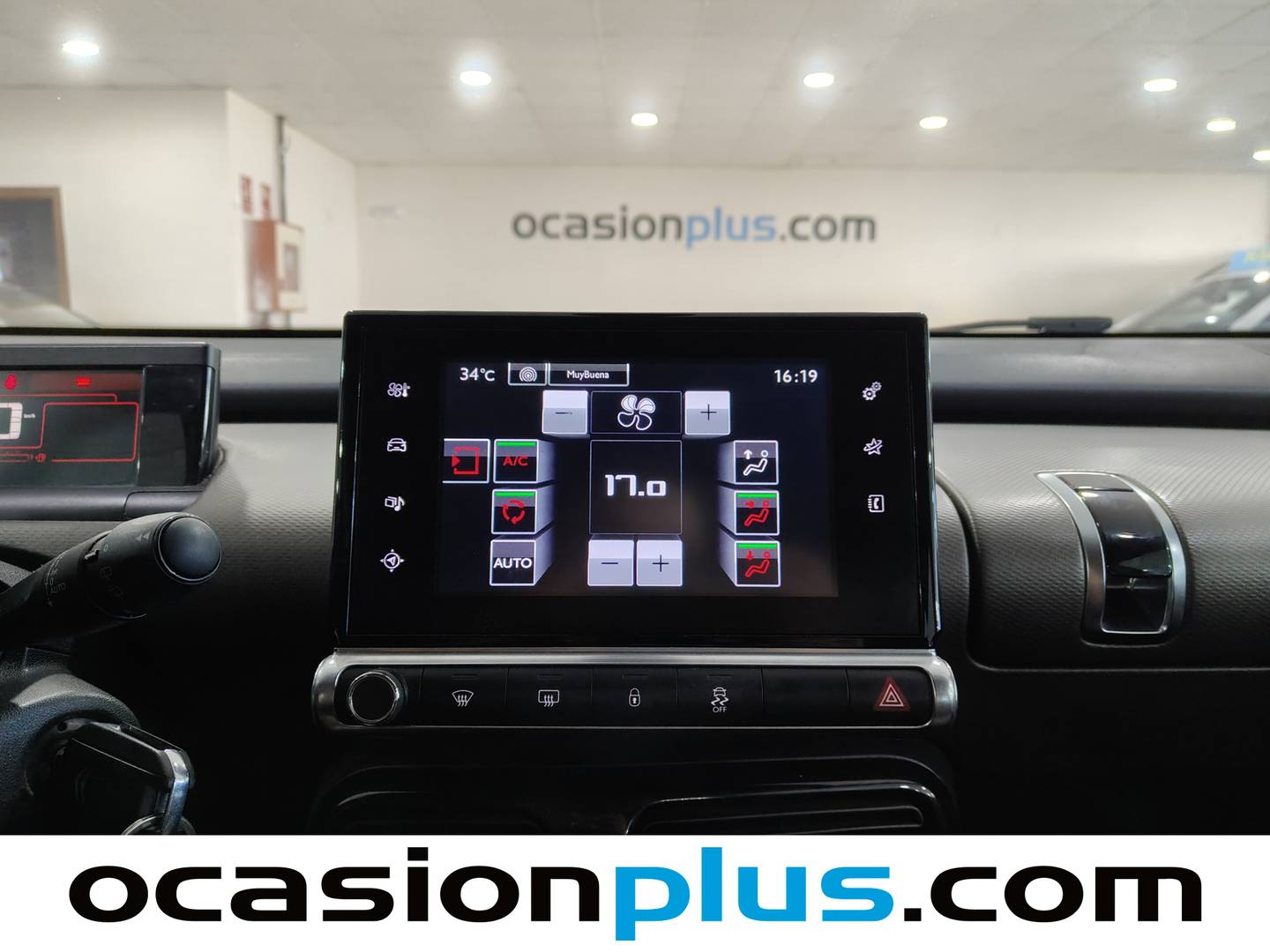 Extras y acabados del Citroën C4 Cactus Citroën C4 Cactus BlueHDi 100 Feel (100 CV)